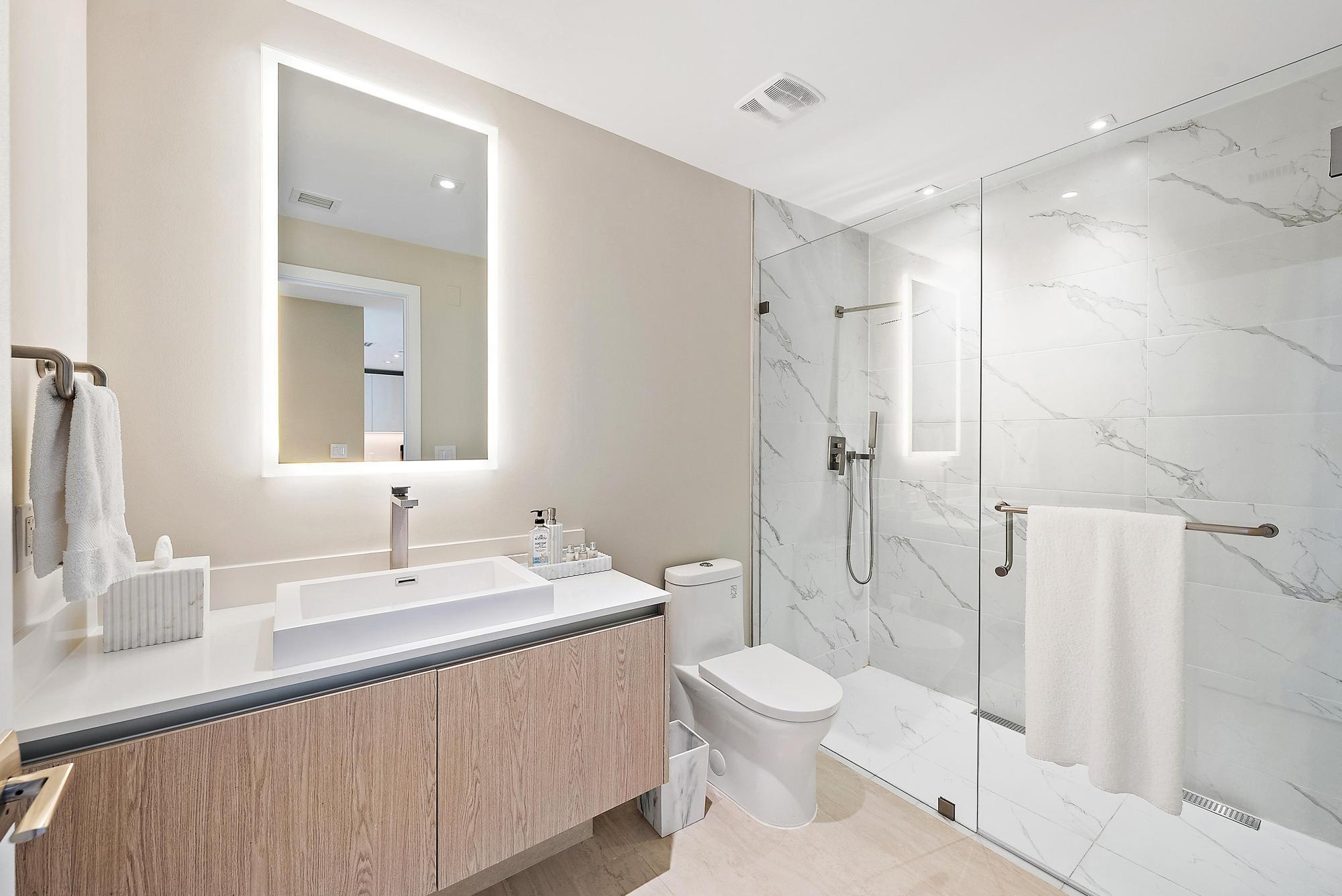 3100 N Ocean Drive P-1105 Property Photo 17