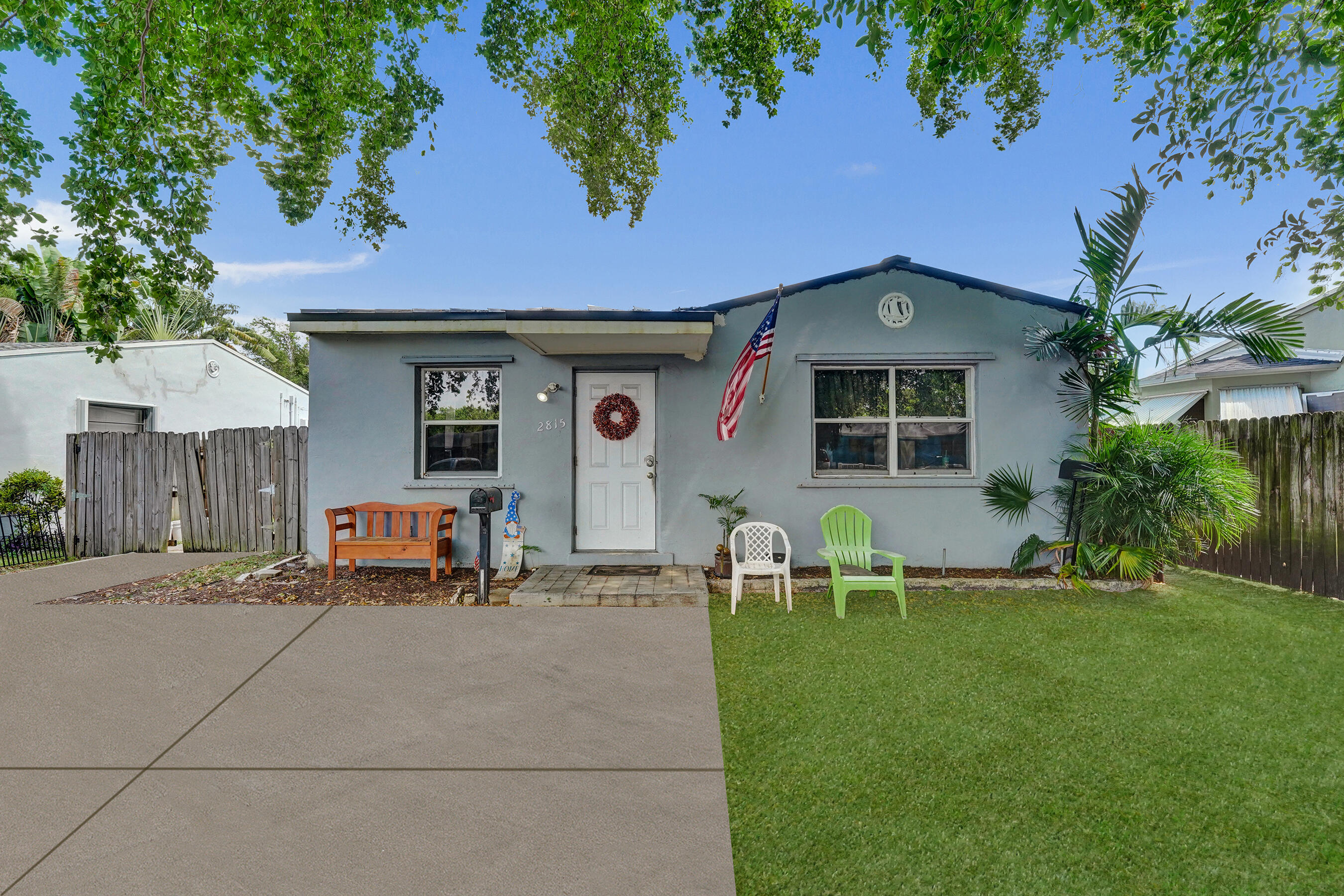 2815 Adams Street Property Photo 2