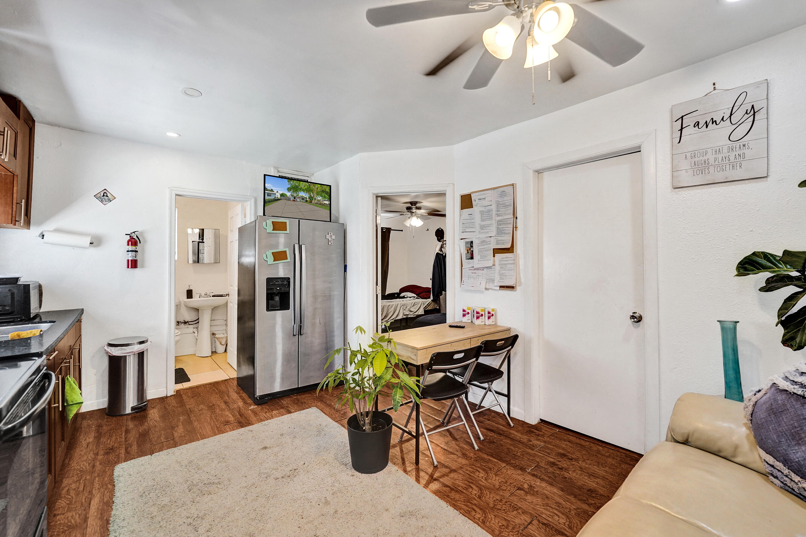 2815 Adams Street Property Photo 10