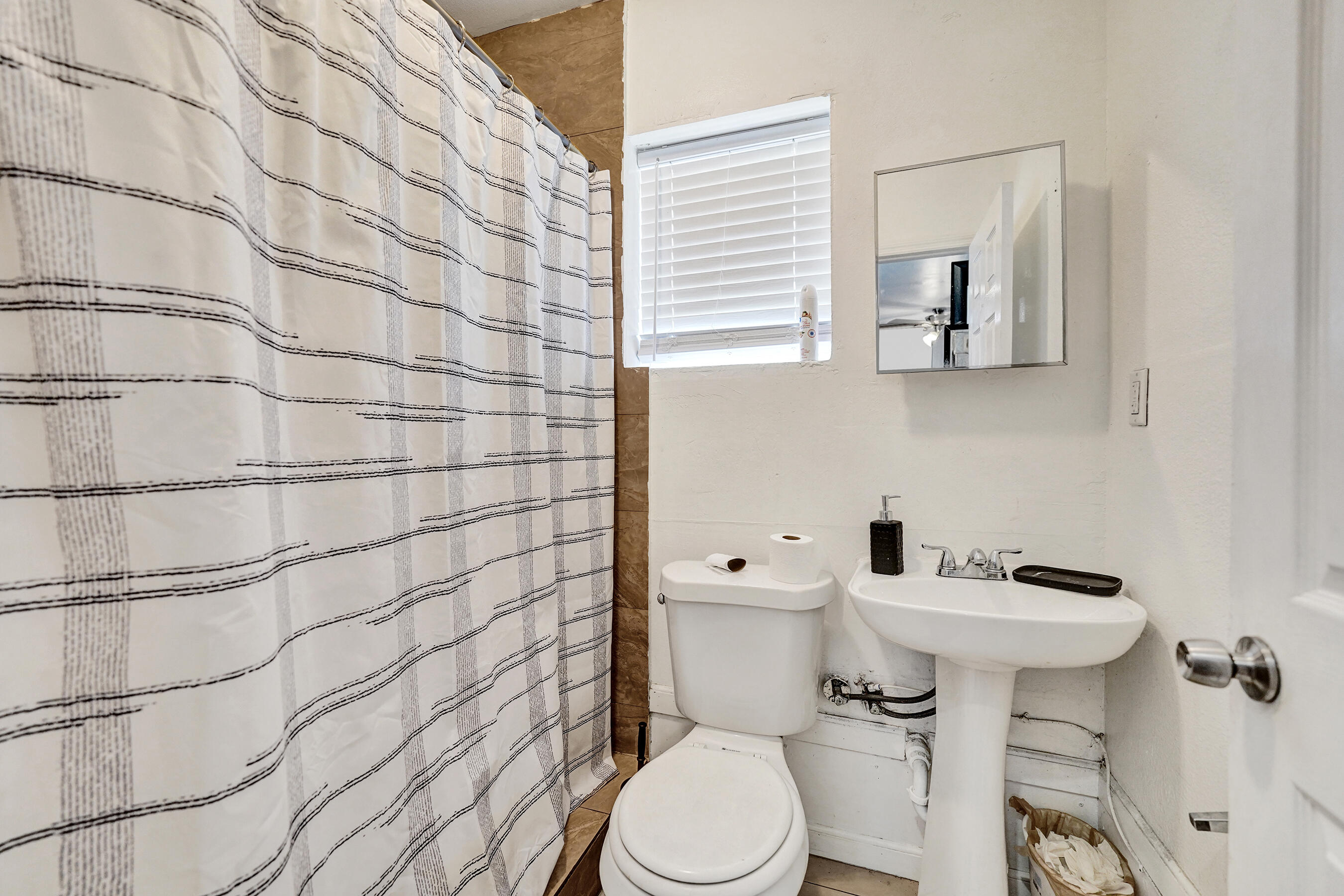 2815 Adams Street Property Photo 14