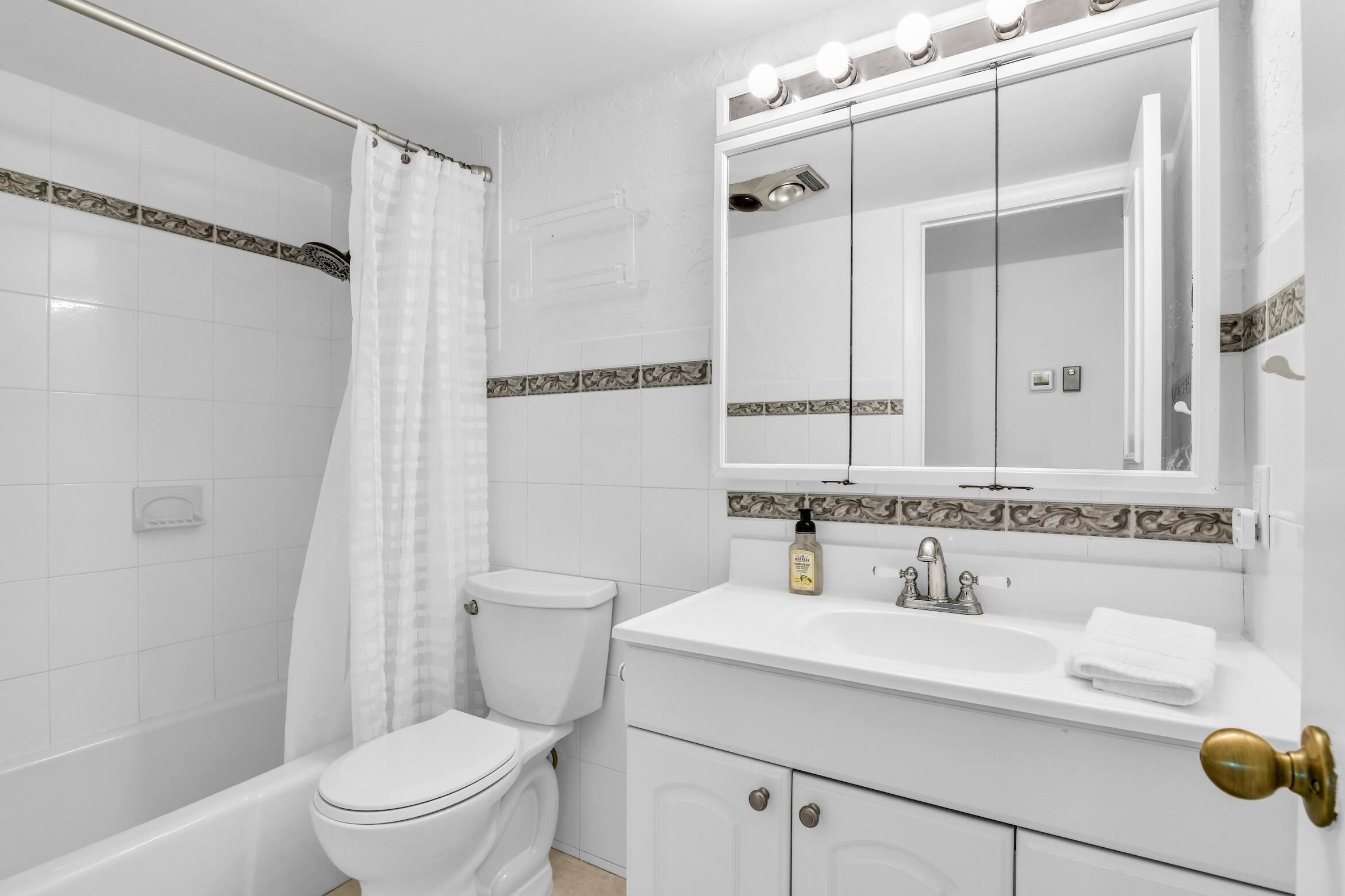 410 N Federal Highway N 616 Property Photo 23