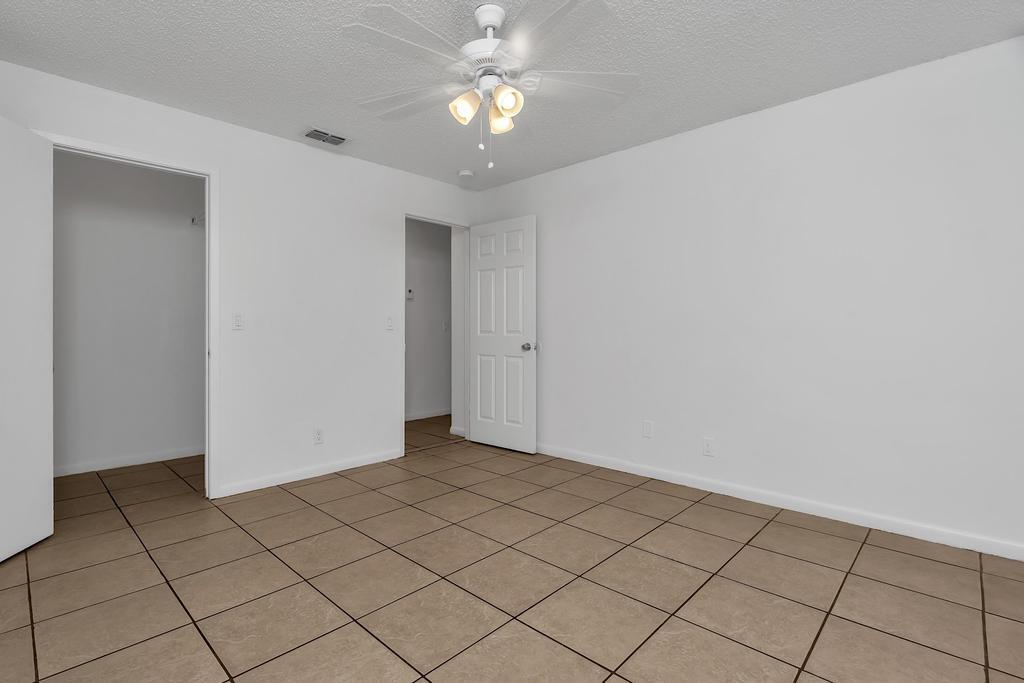 1320 Wellington Street B Property Photo 12