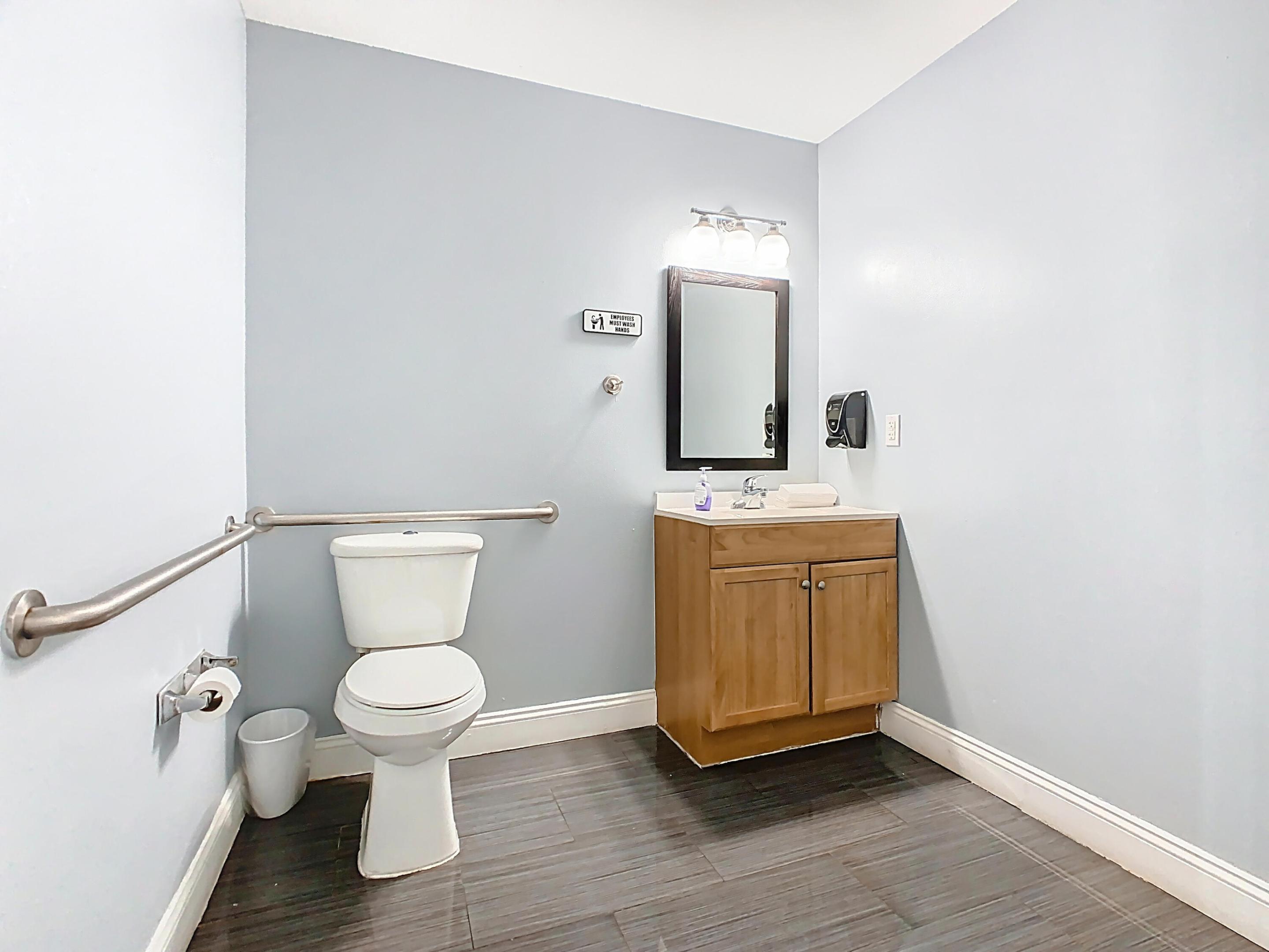 44199 Us-27 Property Photo 4