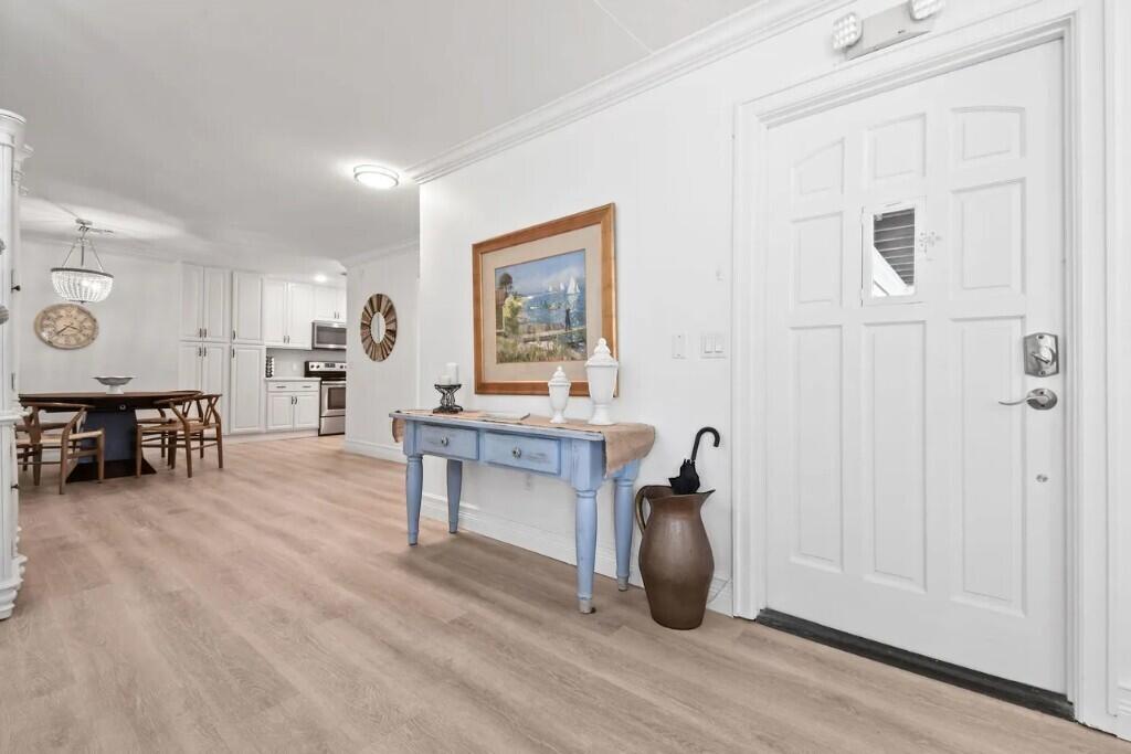 941 Ocean Drive Property Photo 6