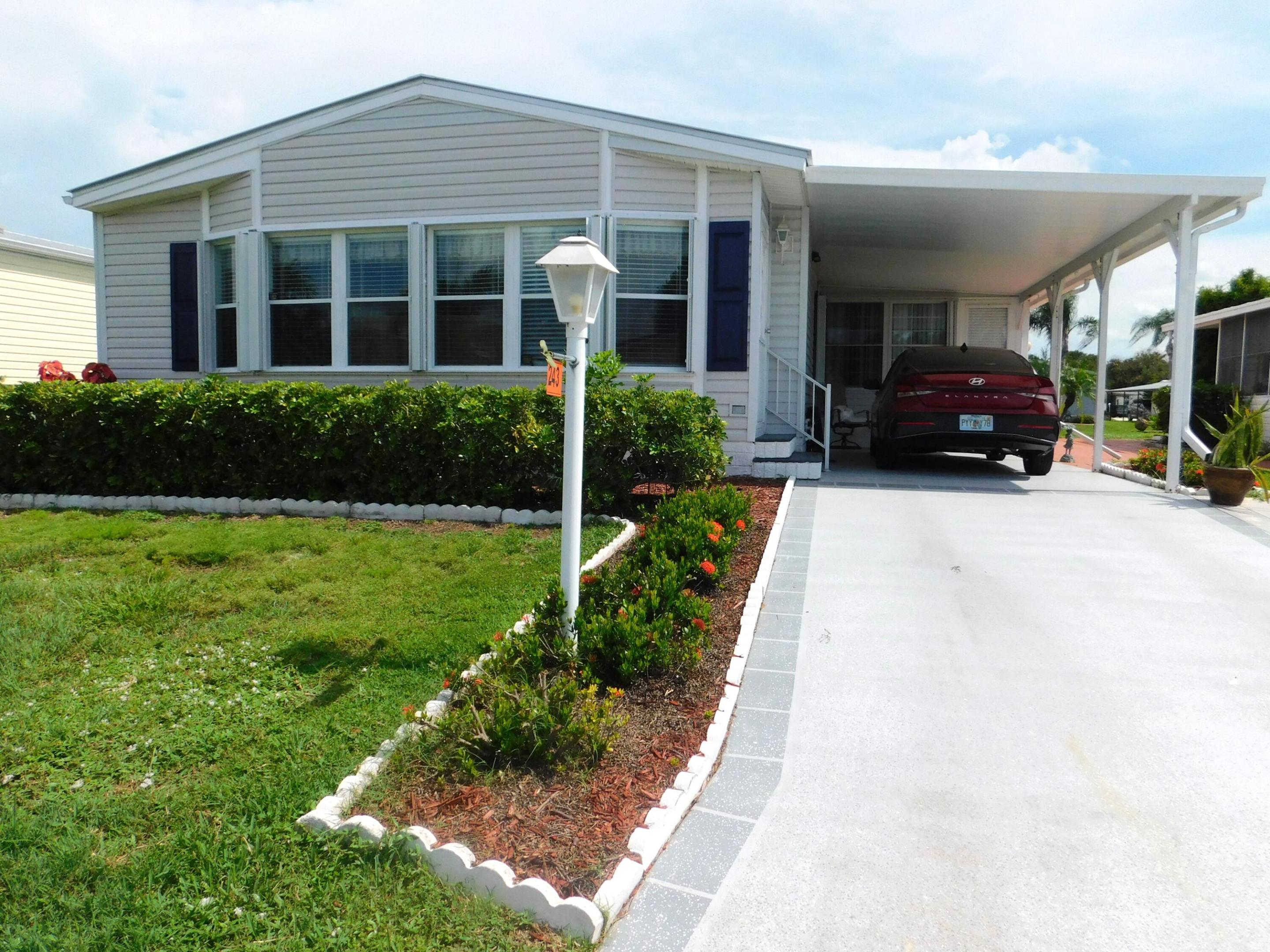 243 Sea Conch Place Property Photo 1