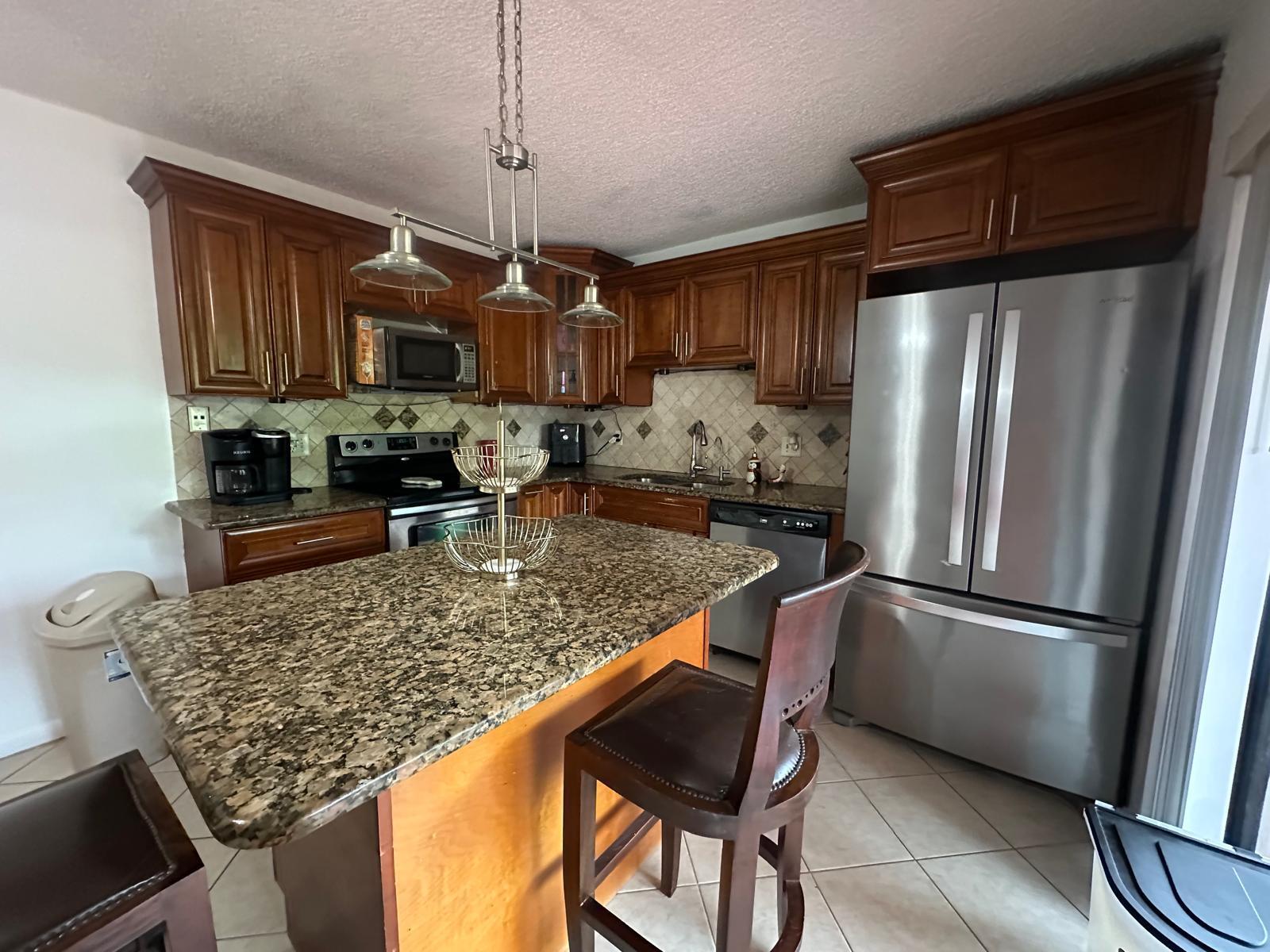 2100 White Pine Circle D Property Photo 8