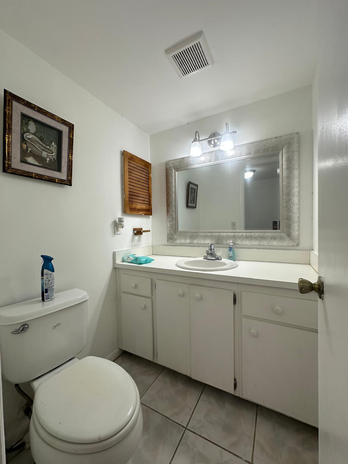 2100 White Pine Circle D Property Photo 14