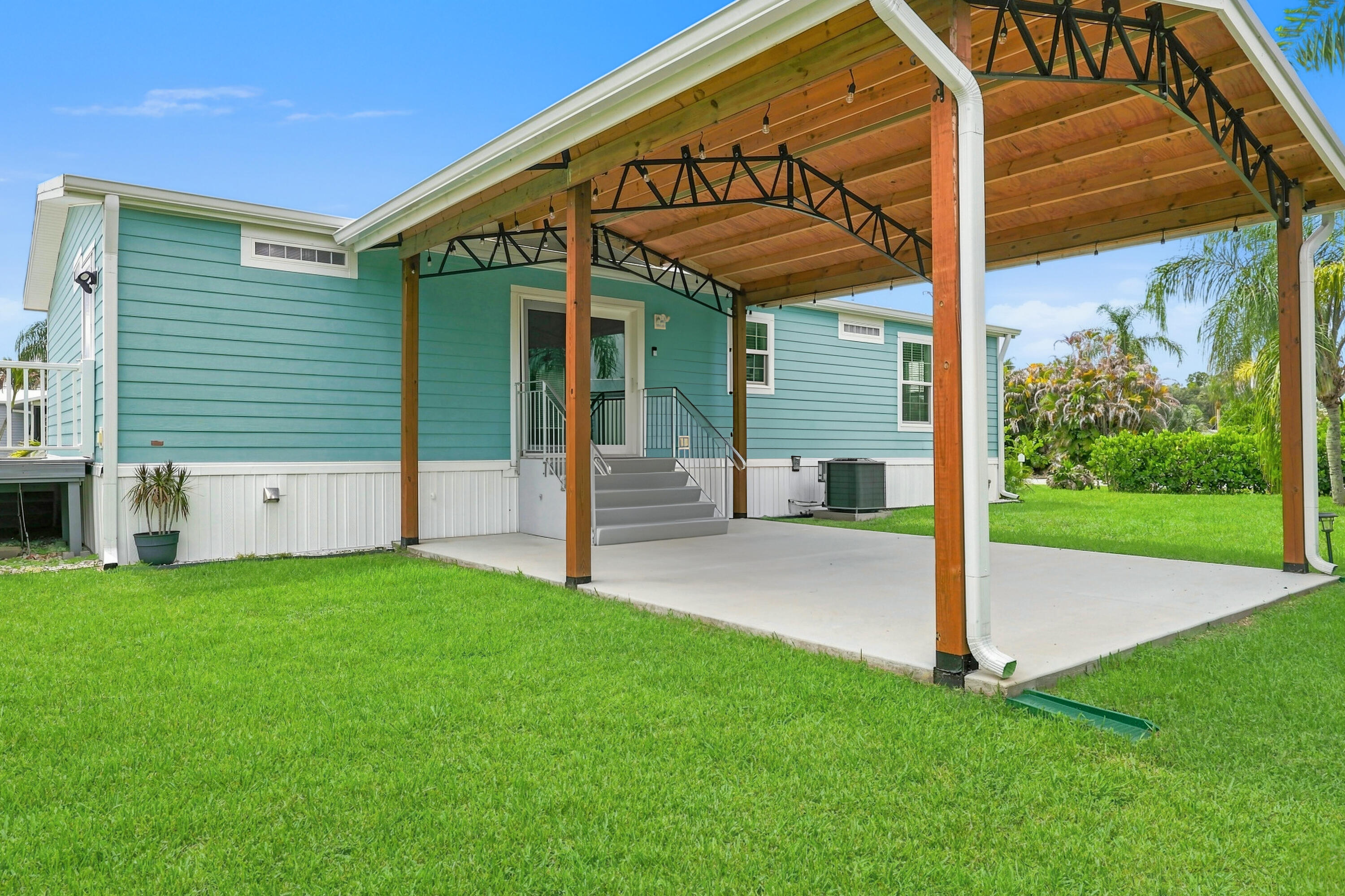 4675 Se Circle Way Property Photo 24