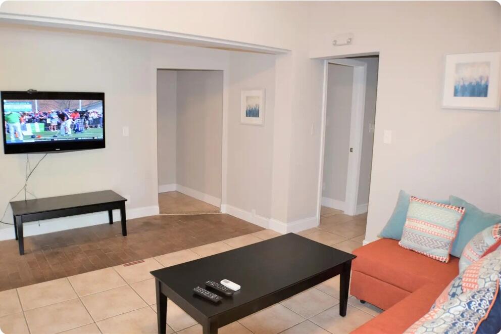4411 E Tradewinds Avenue A-b Property Photo 3