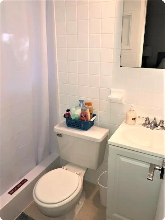 4411 E Tradewinds Avenue A-b Property Photo 9
