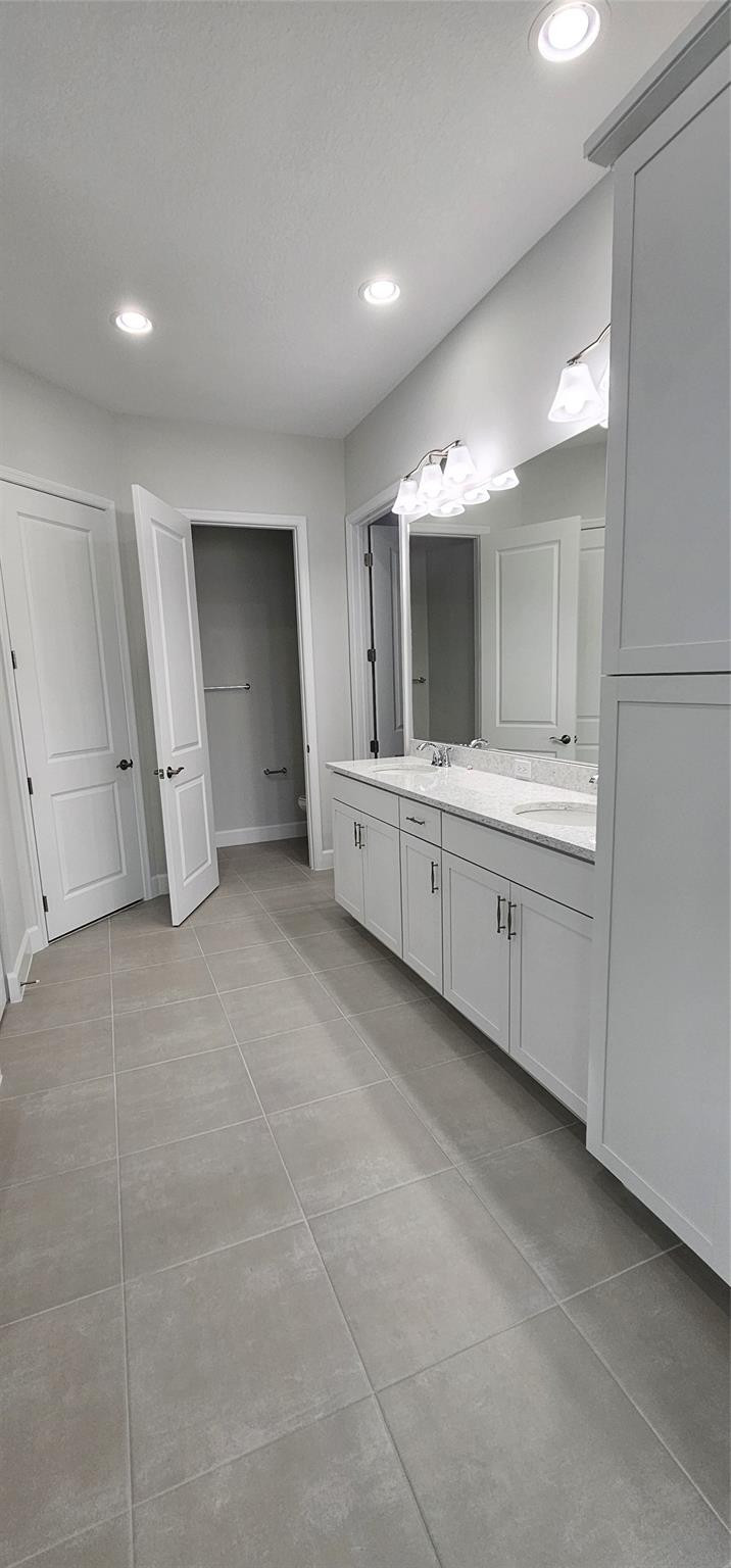 5461 Empire Drive Property Photo 14