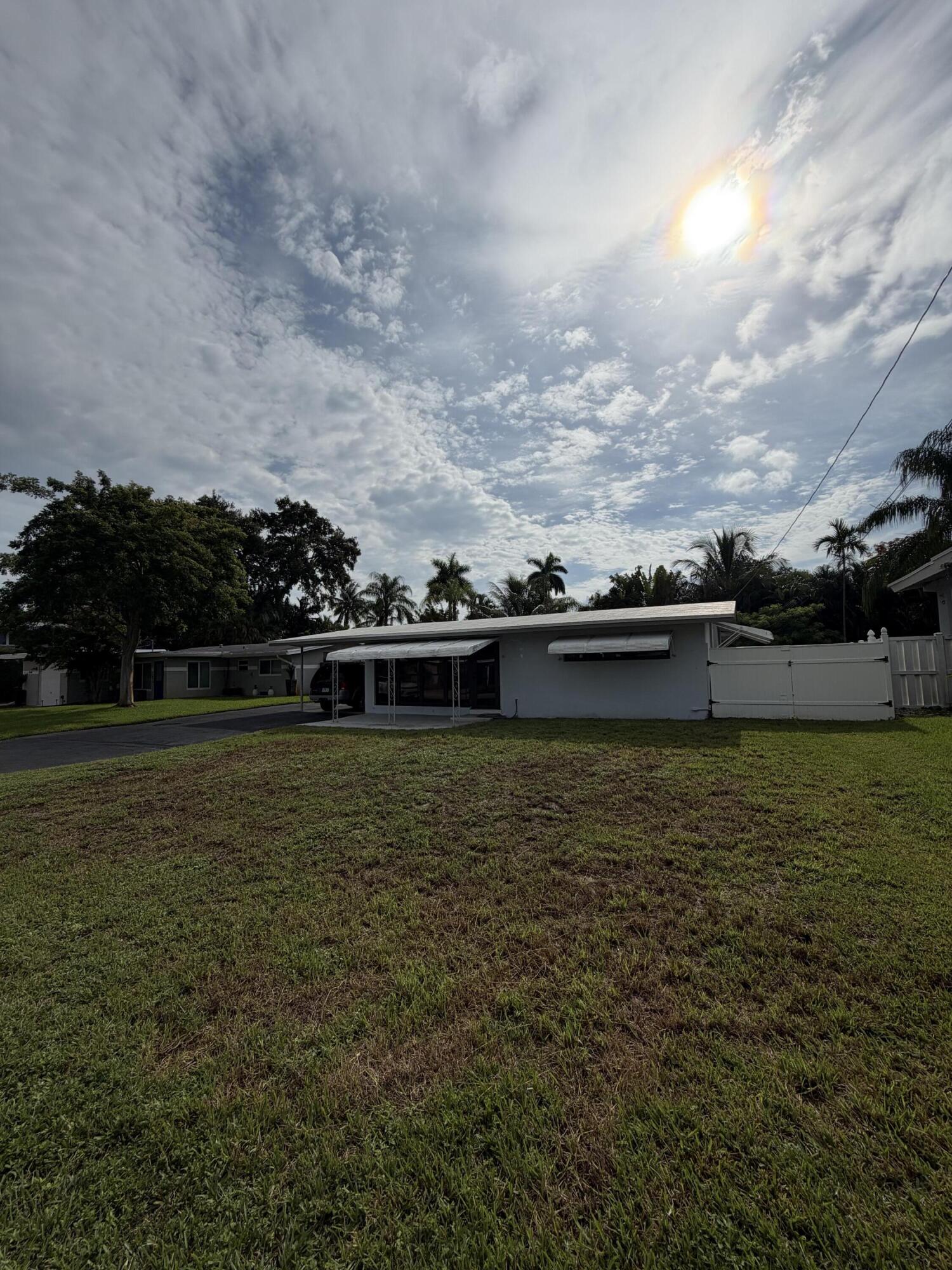 2554 Flamingo Lane Property Photo 2