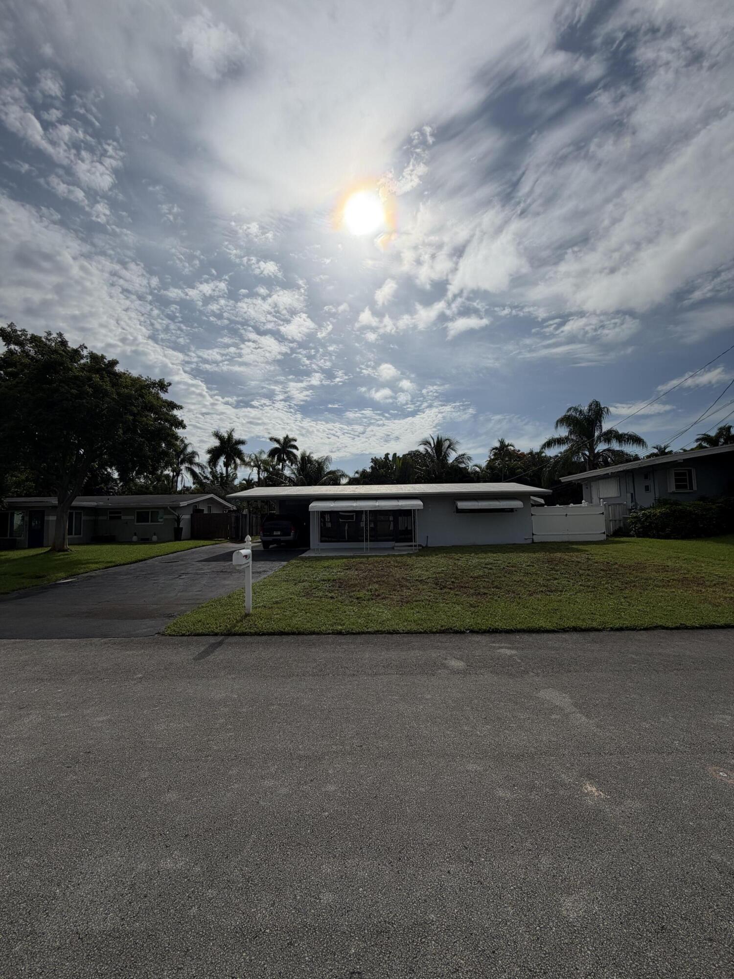 2554 Flamingo Lane Property Photo 15