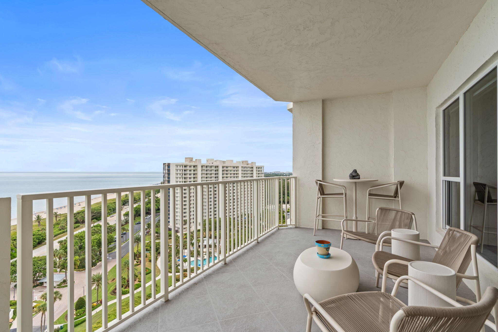 4301 N Ocean Boulevard 1706 Property Photo 25