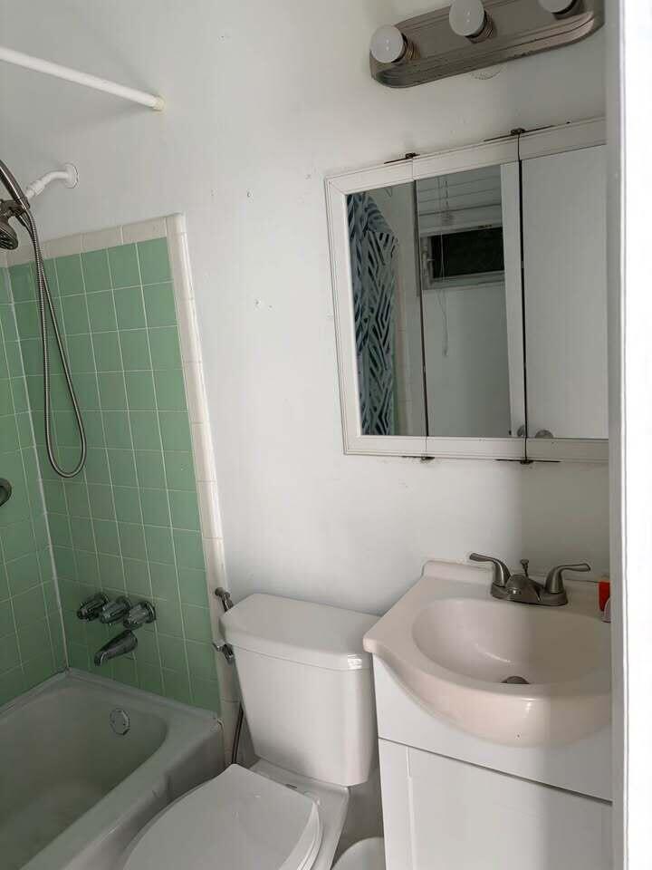 2213 Lincoln Street 6 Property Photo 8