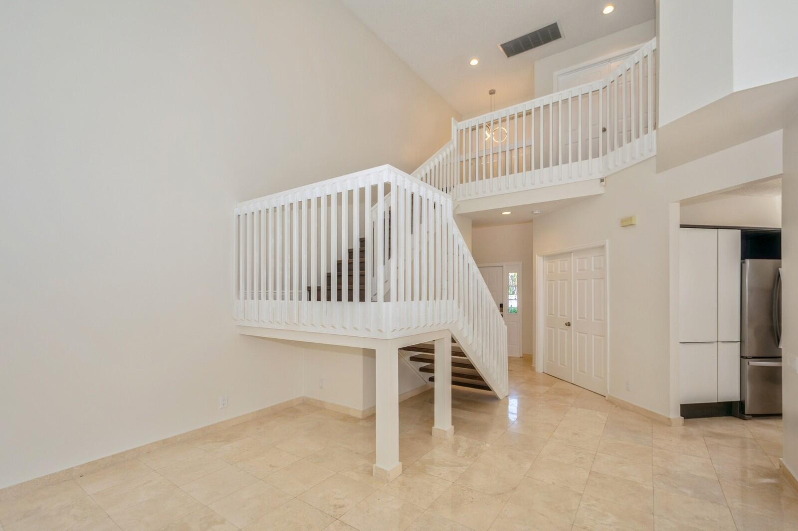 5504 Fox Hollow Drive Property Photo 19