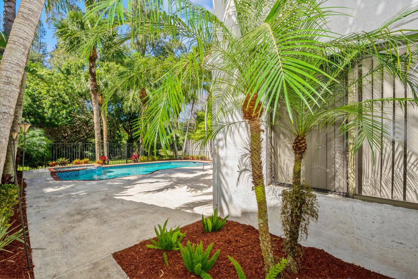 5504 Fox Hollow Drive Property Photo 45