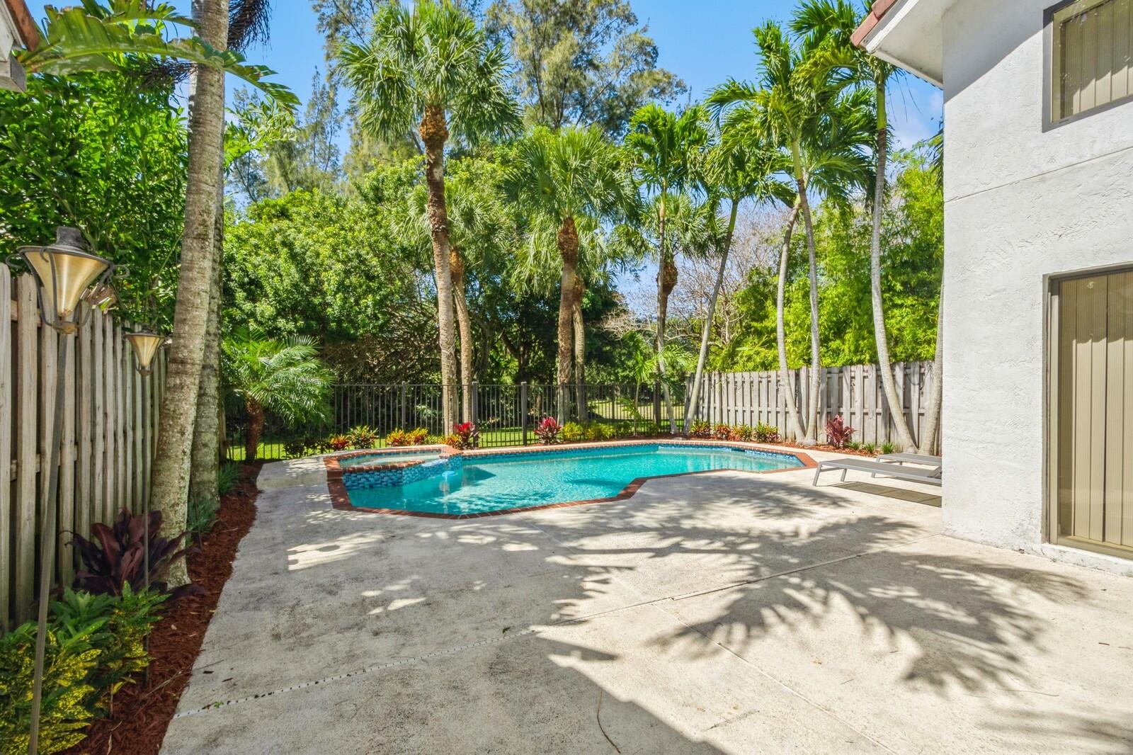 5504 Fox Hollow Drive Property Photo 49