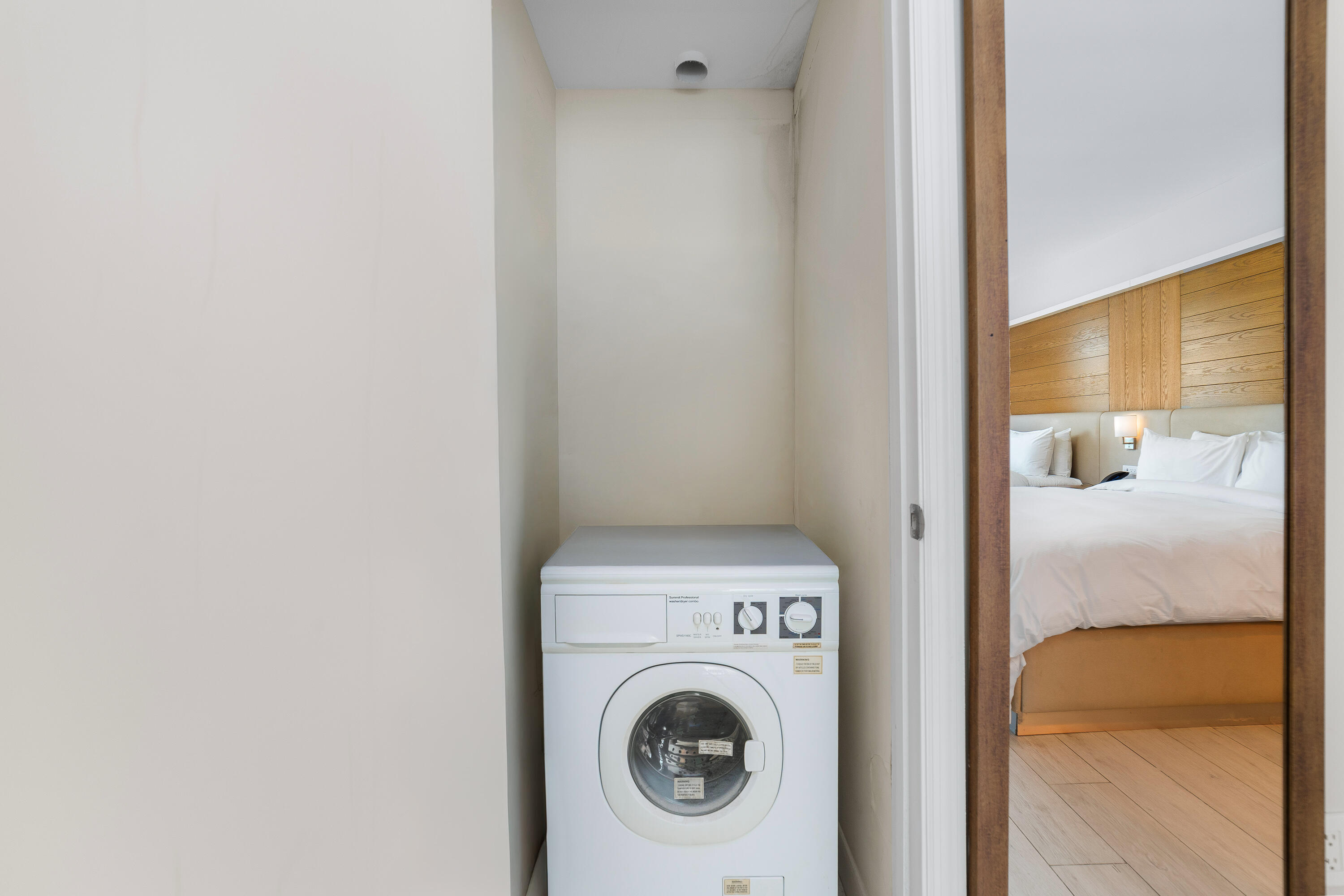 505 N Fort Lauderdale Beach Boulevard 1708 Property Photo 10