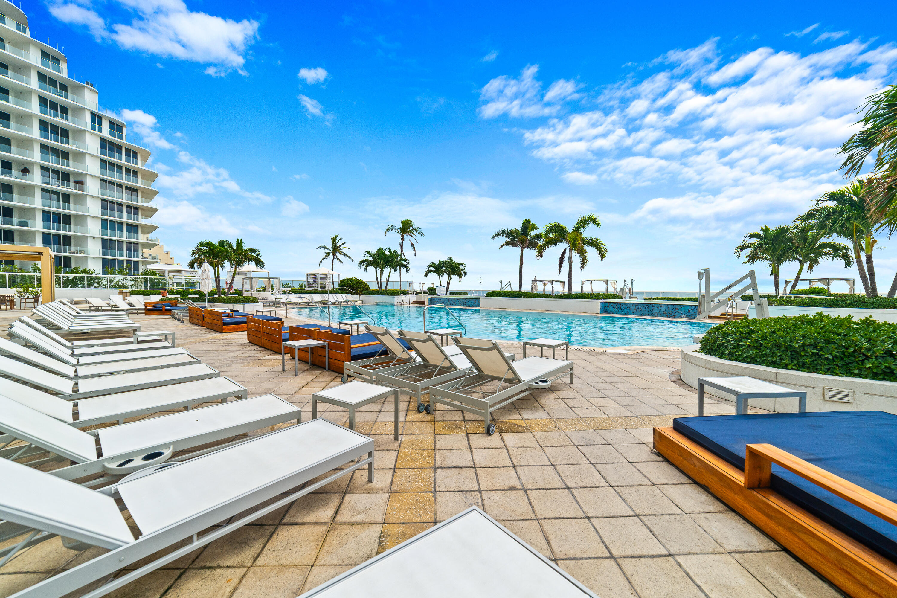505 N Fort Lauderdale Beach Boulevard 1708 Property Photo 22