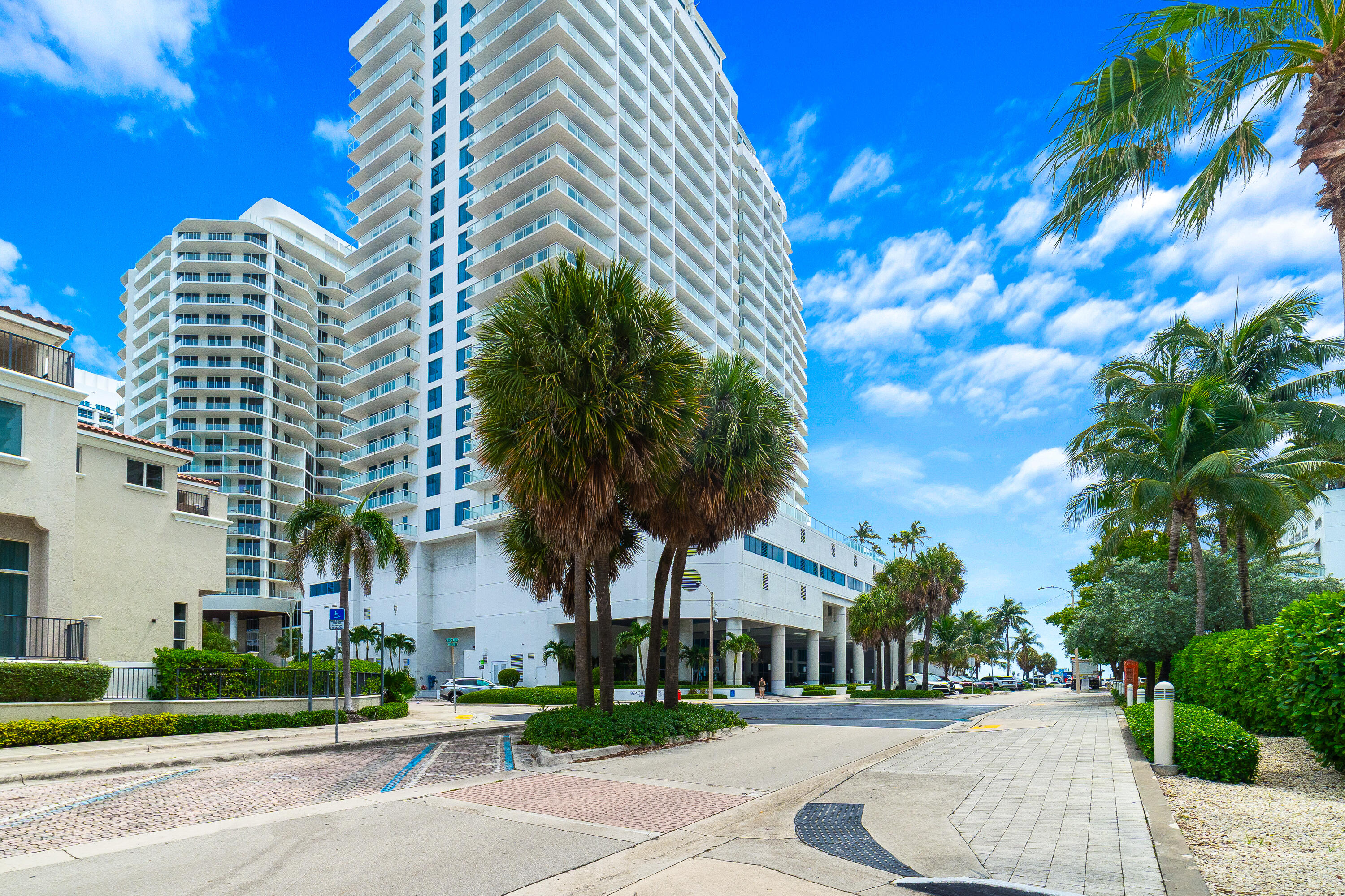 505 N Fort Lauderdale Beach Boulevard 1708 Property Photo 35