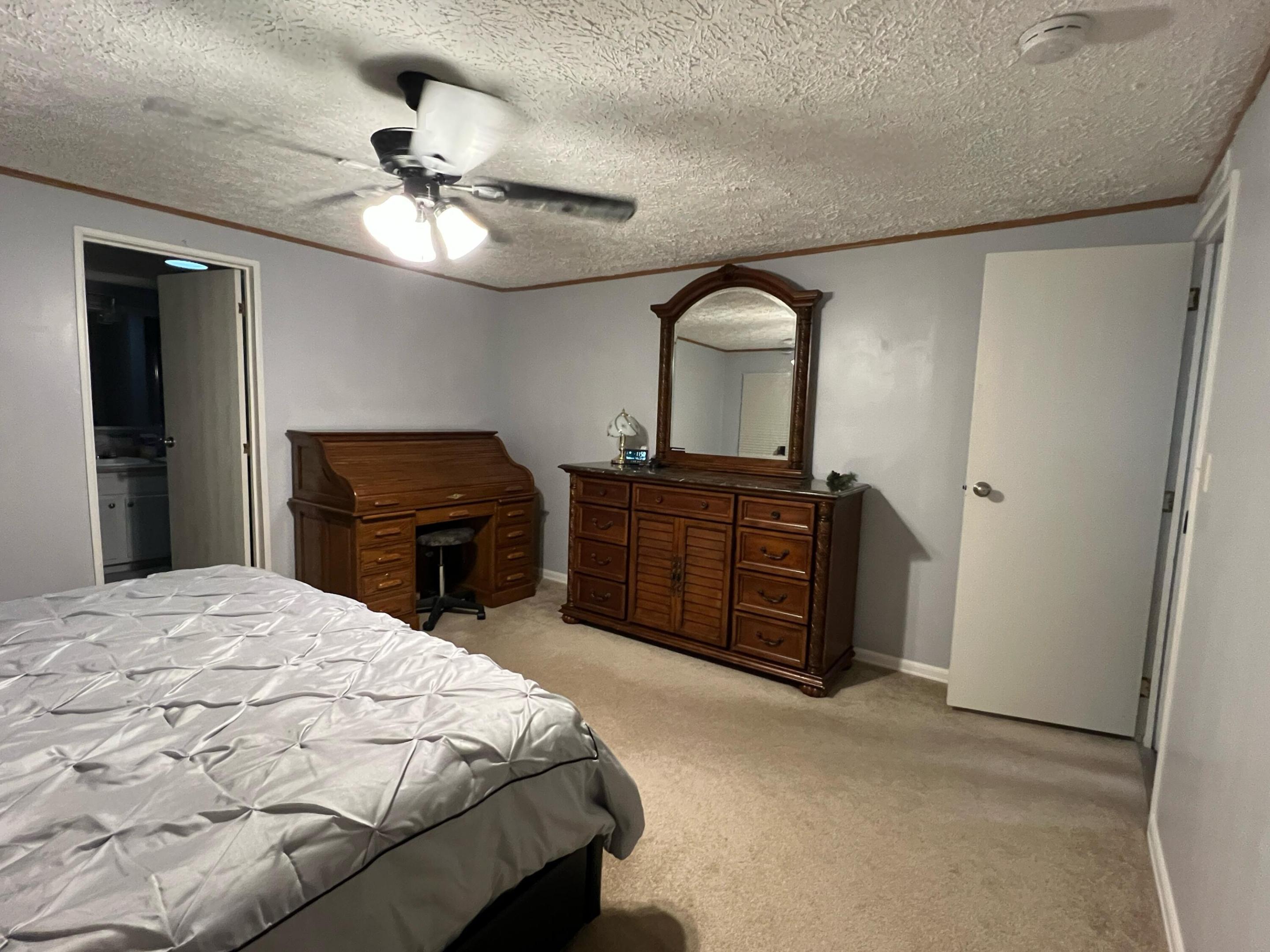 1040 12th Street Property Photo 22