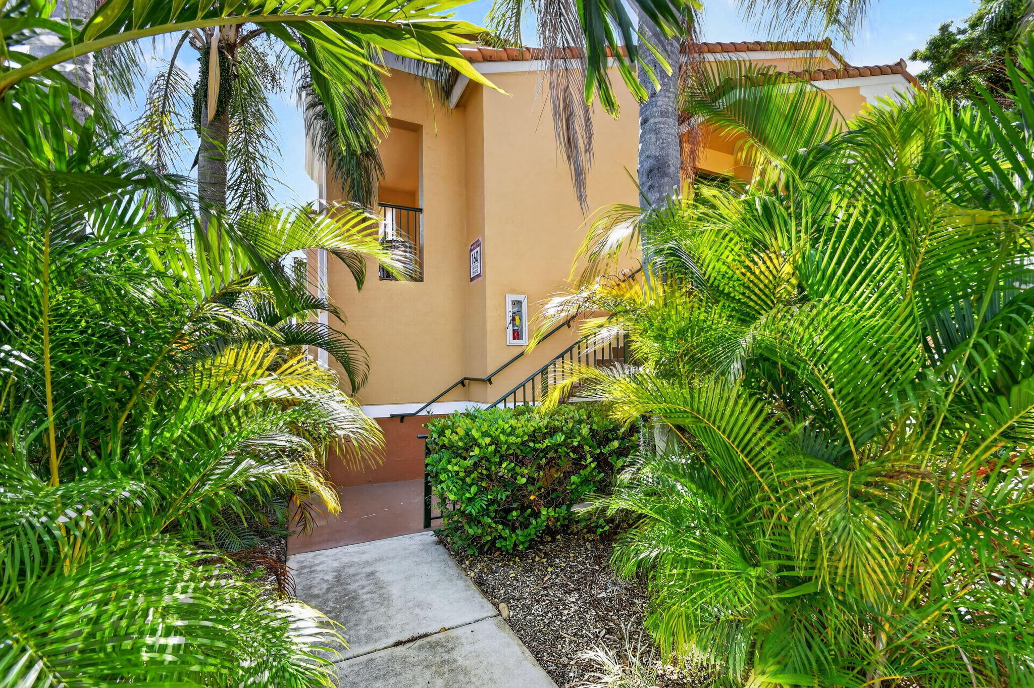 160 Yacht Club Way 211 Property Photo 2