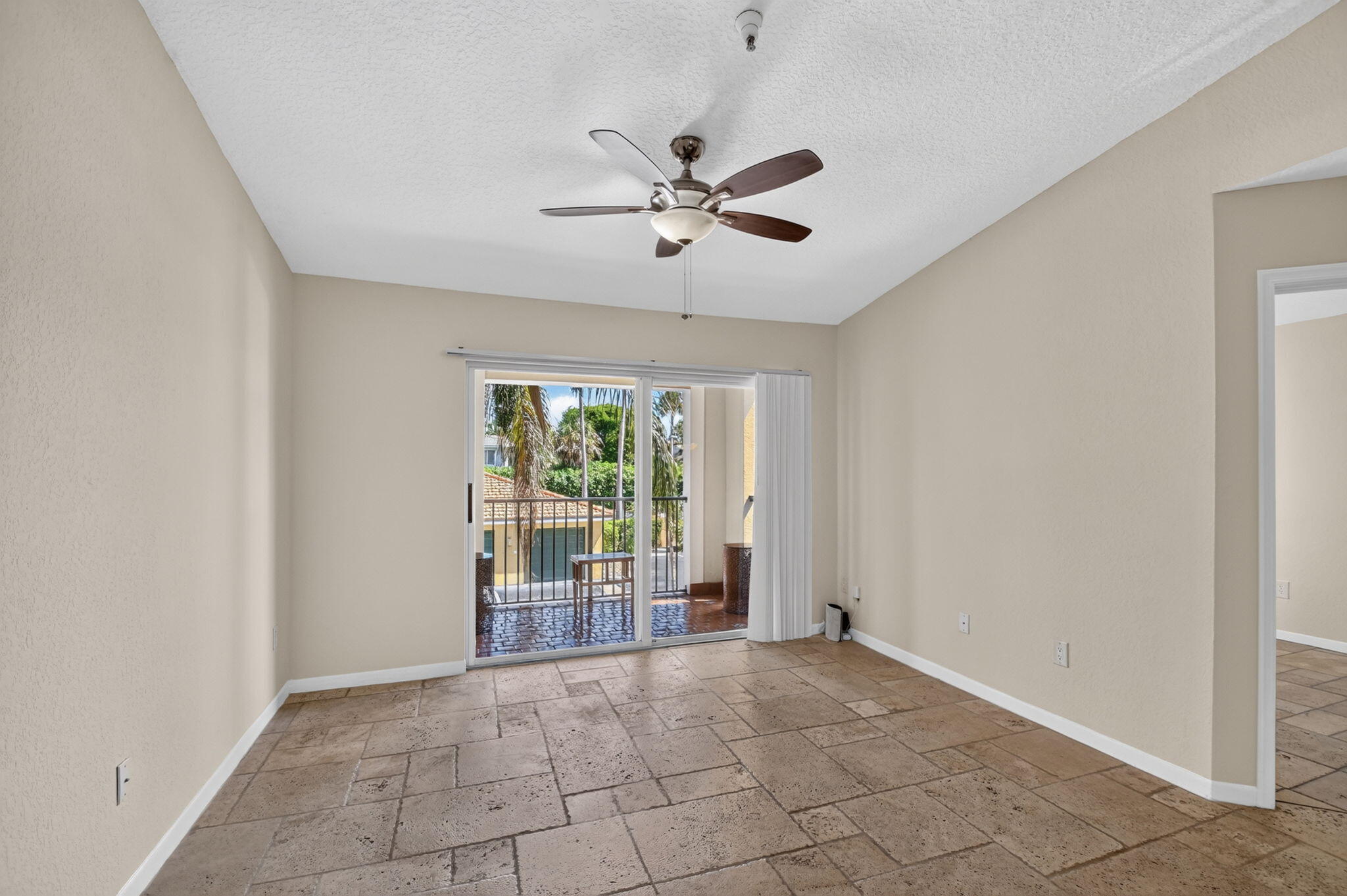 160 Yacht Club Way 211 Property Photo 5