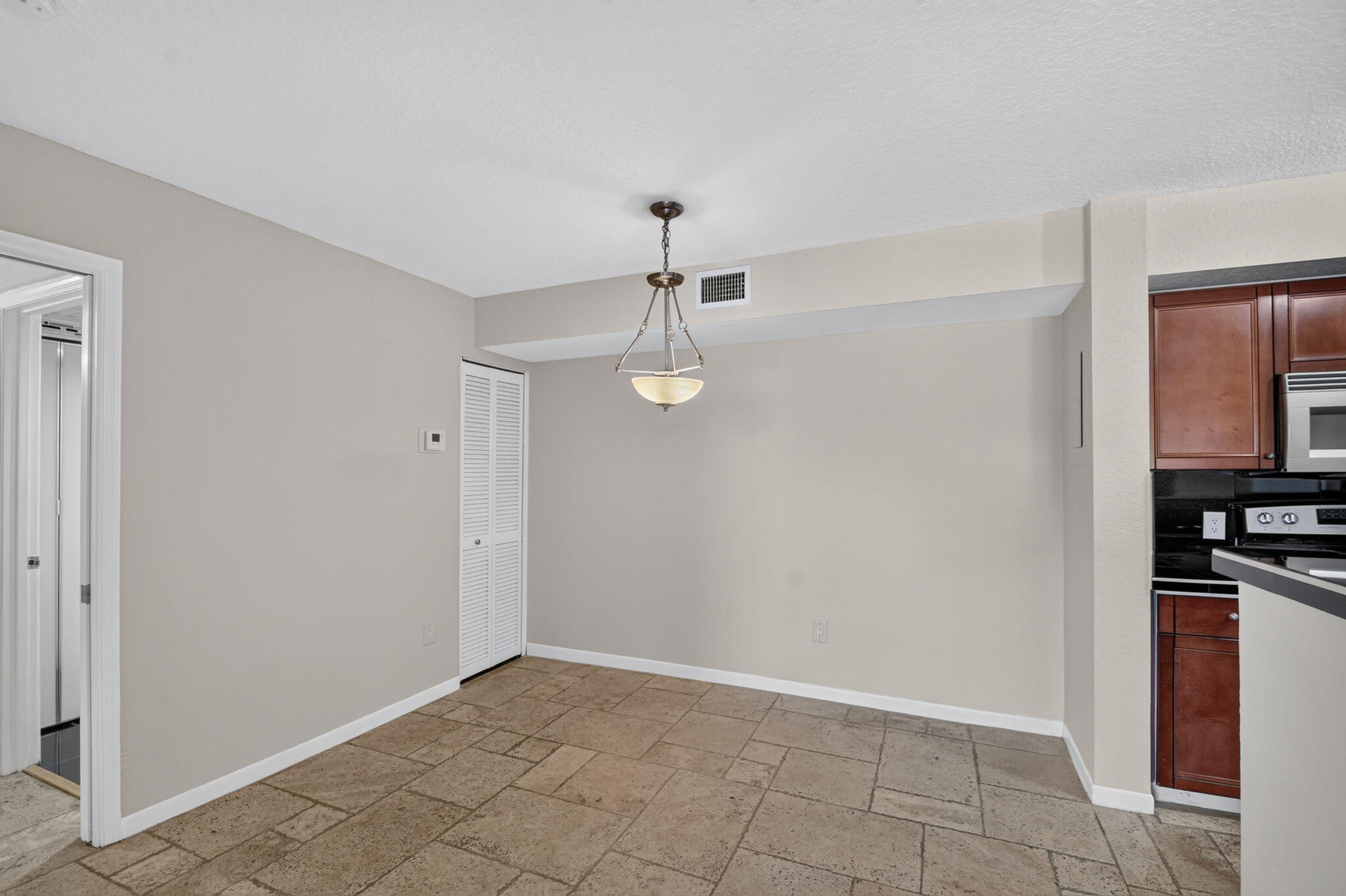 160 Yacht Club Way 211 Property Photo 8