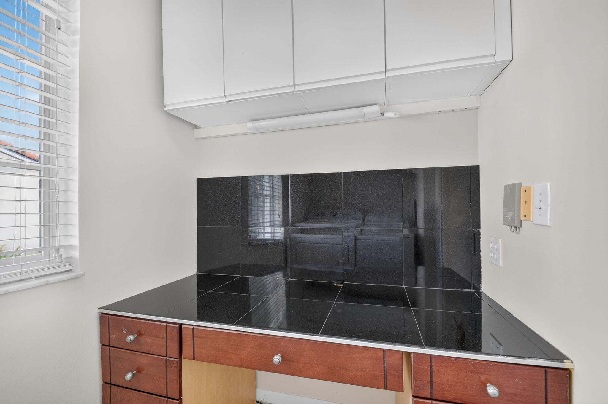 160 Yacht Club Way 211 Property Photo 12