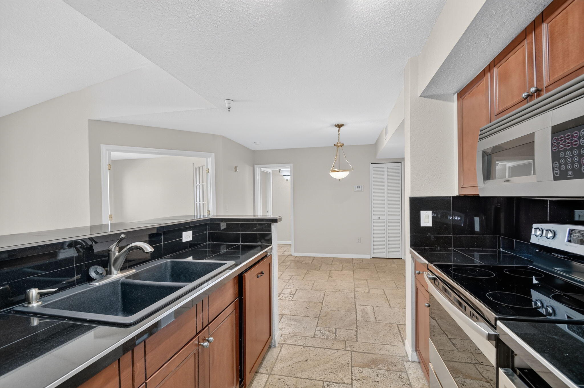 160 Yacht Club Way 211 Property Photo 17