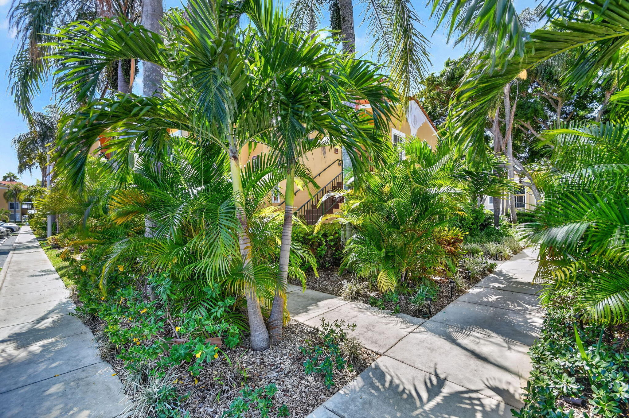 160 Yacht Club Way 211 Property Photo 35