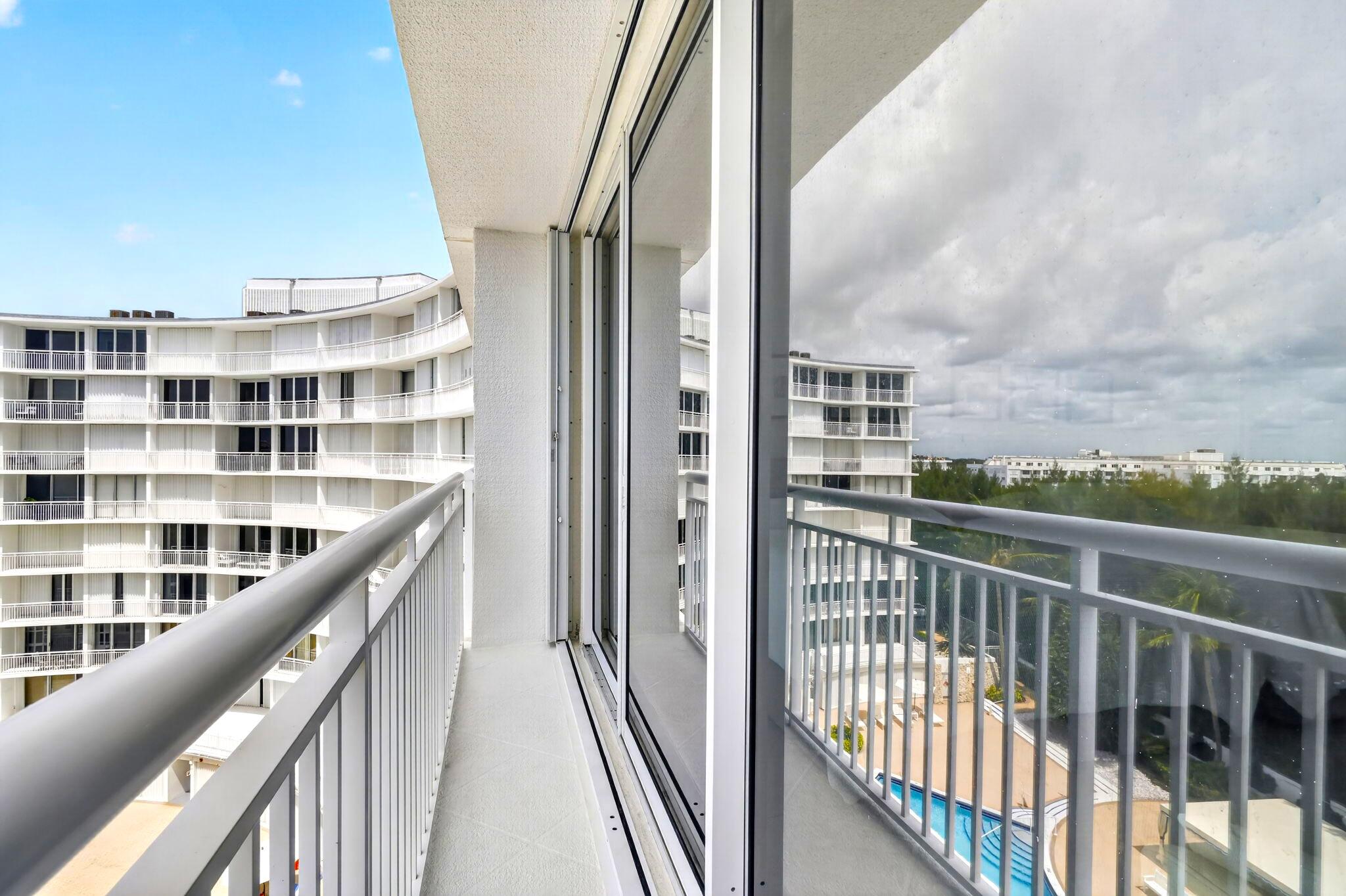 2780 S Ocean Boulevard 607 Property Photo 26