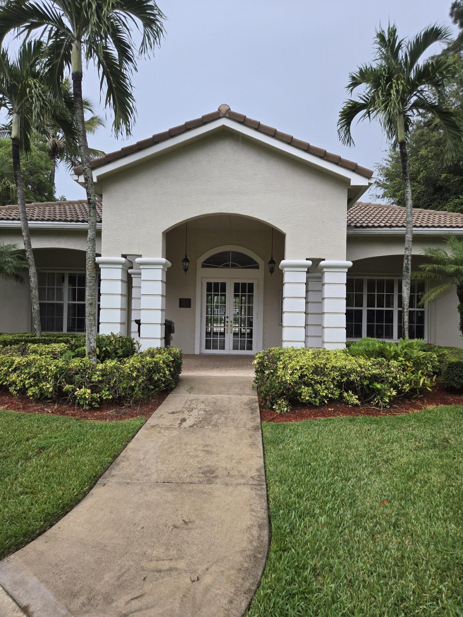4675 Palmbrooke Circle Property Photo 4