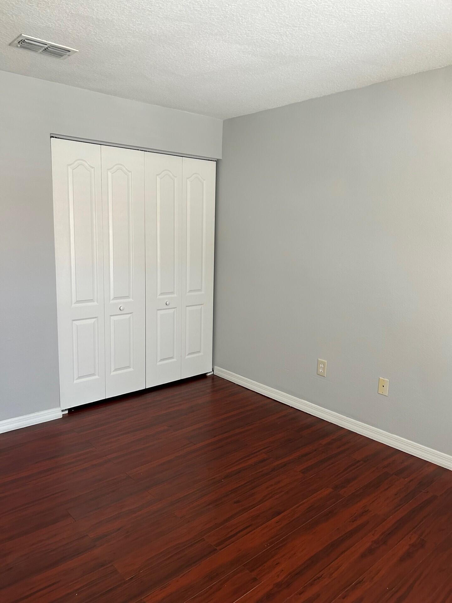 1412 Seminole Palms Drive Property Photo 20