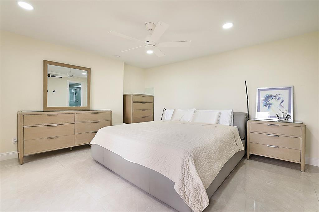 2800 N Ocean Drive B-9a Property Photo 15