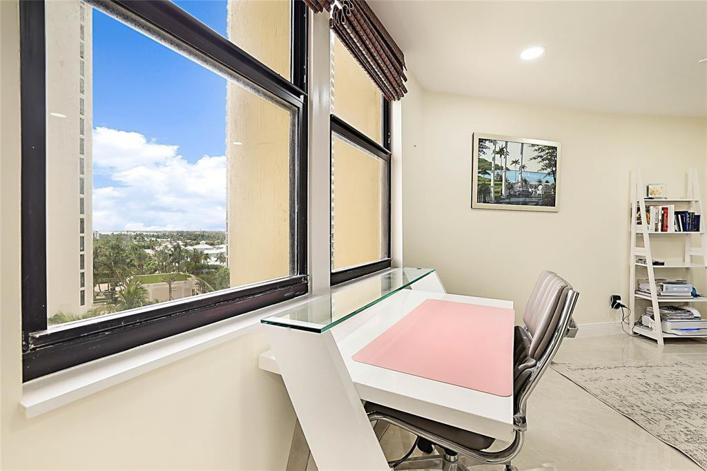 2800 N Ocean Drive B-9a Property Photo 23
