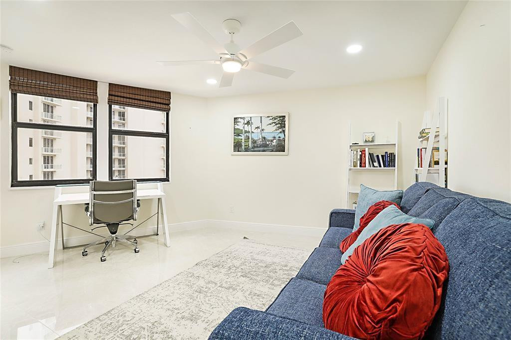 2800 N Ocean Drive B-9a Property Photo 25