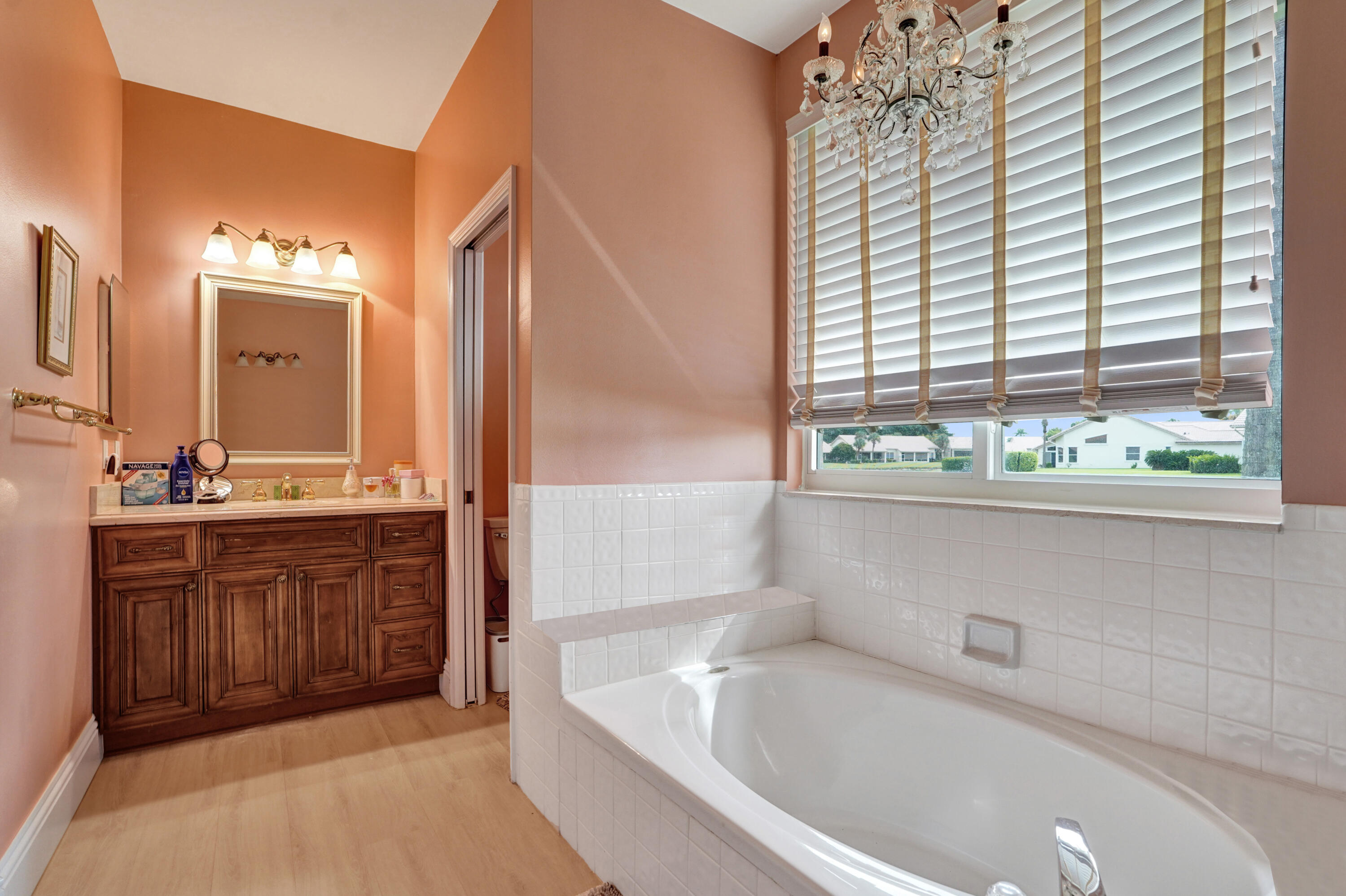 7204 Ashford Lane Property Photo 25