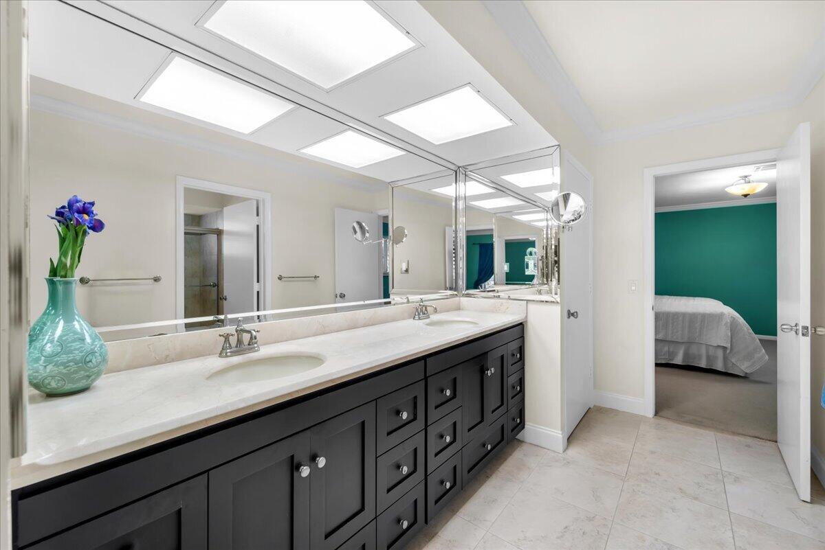 2908 Banyan Blvd Circle Nw Property Photo 16