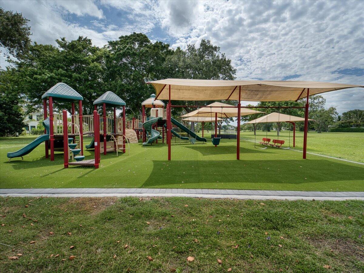 2908 Banyan Blvd Circle Nw Property Photo 78
