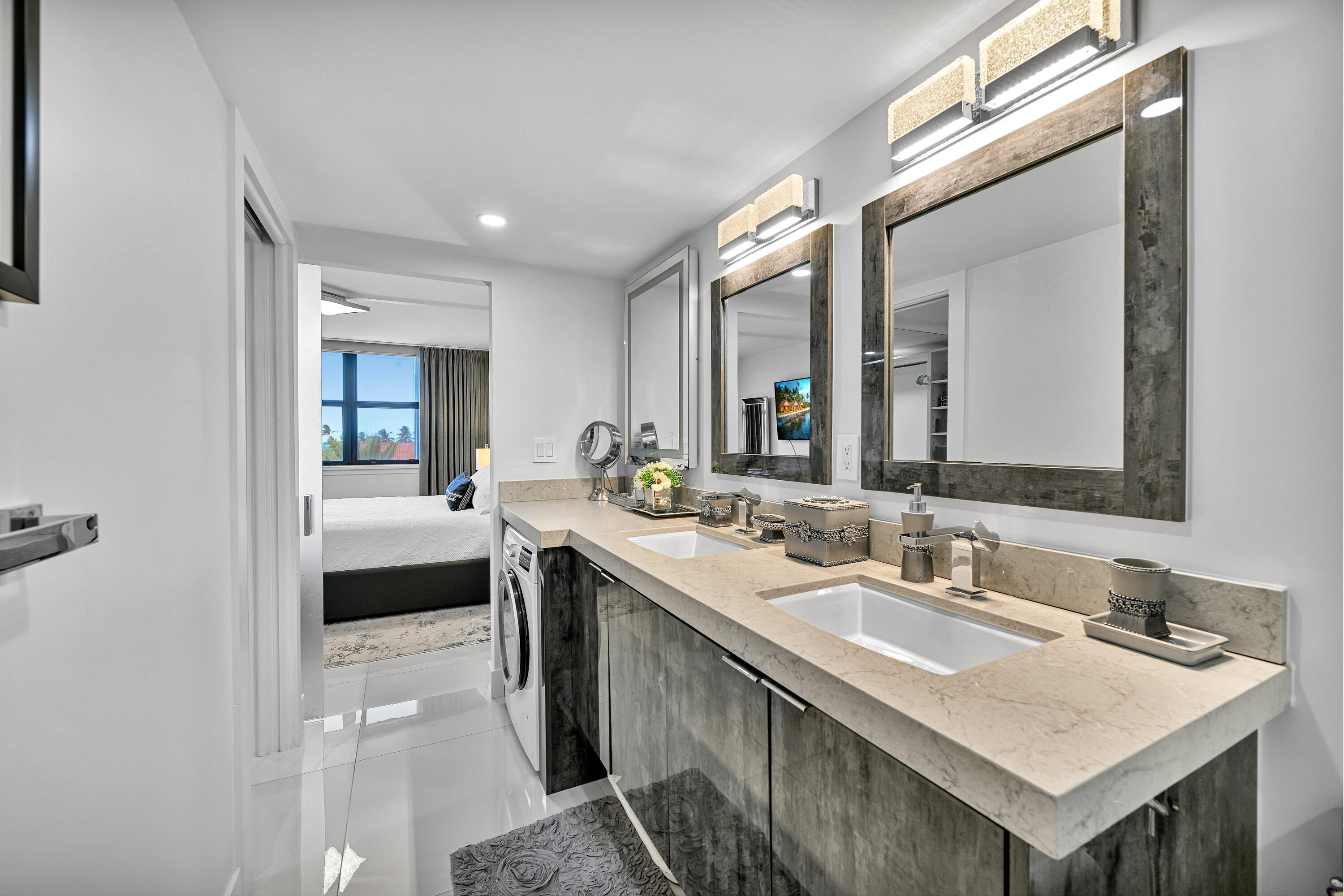 2860 S Ocean Boulevard 516 Property Photo 8
