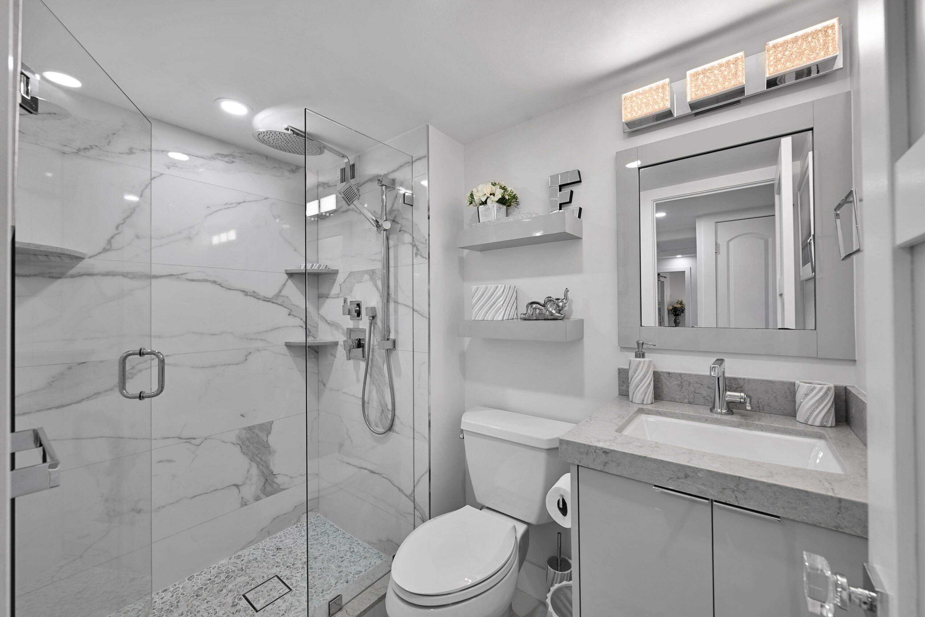 2860 S Ocean Boulevard 516 Property Photo 12