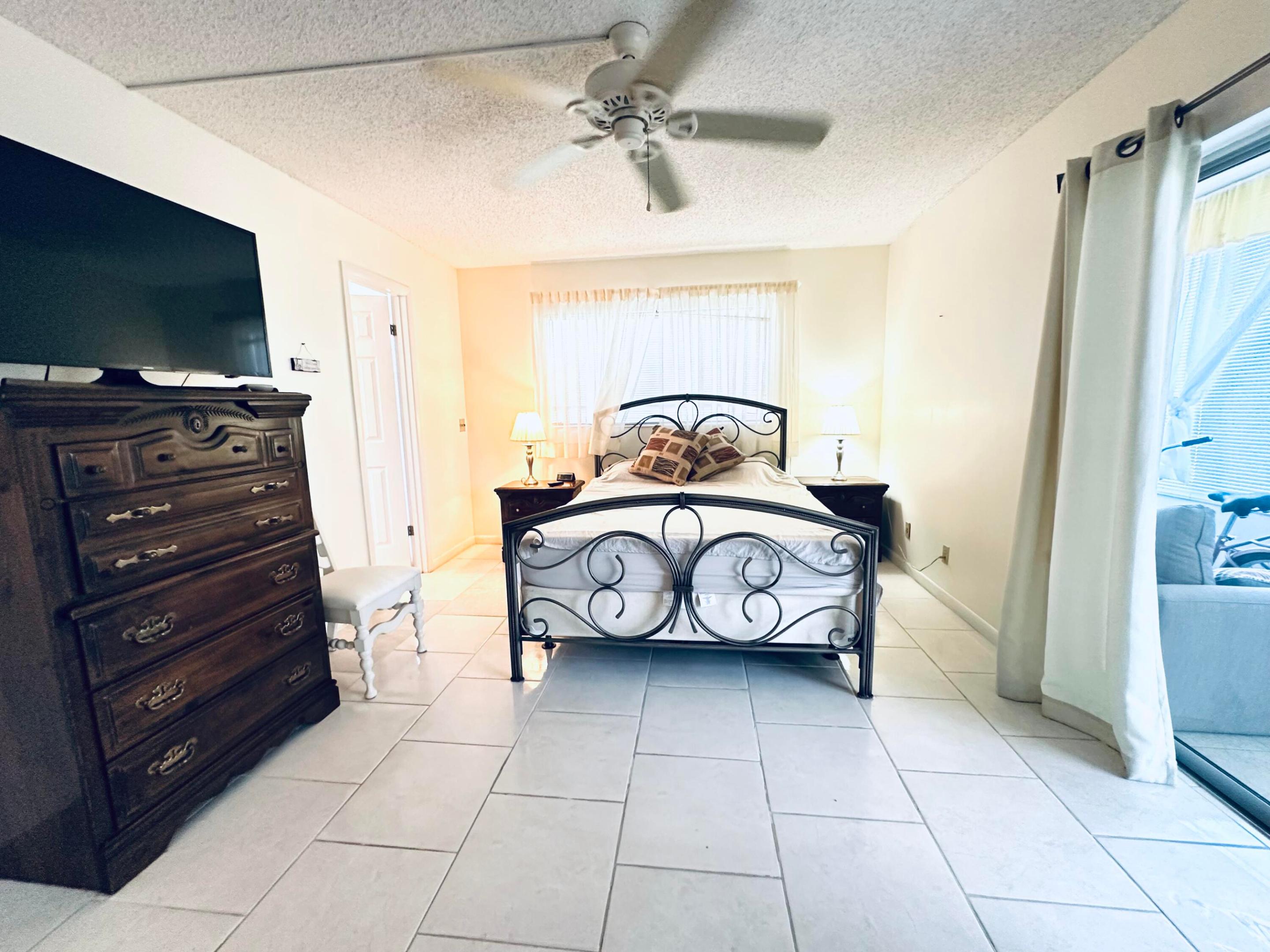 8 Grantham D Property Photo 15