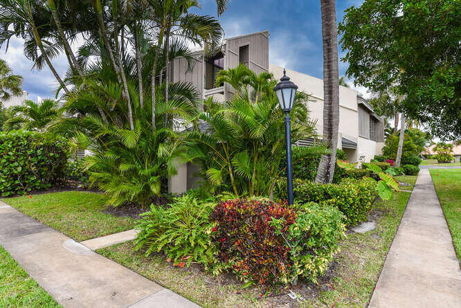 1605 S Us Highway 1 Sl 6g Property Photo 1
