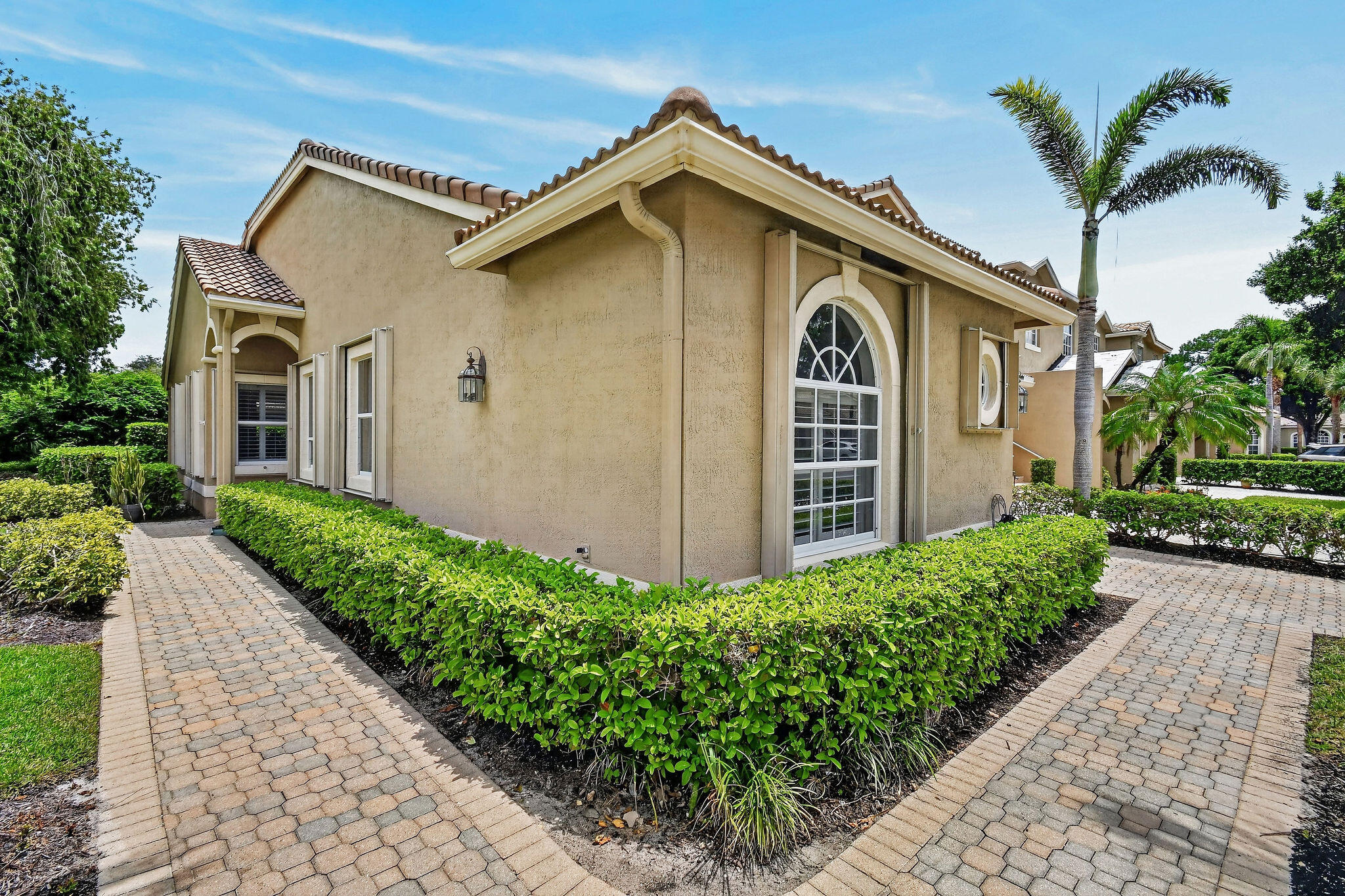 7007 Torrey Pines Circle Property Photo 3