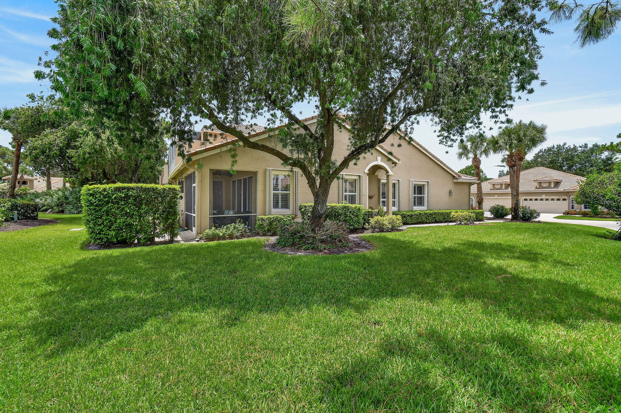 7007 Torrey Pines Circle Property Photo 7