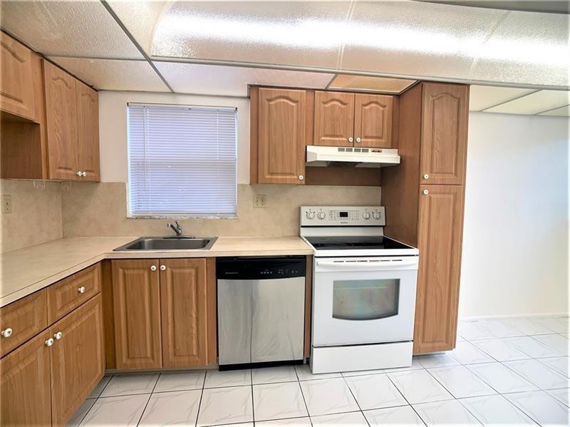 8360 Sands Point Boulevard G210 Property Photo 3