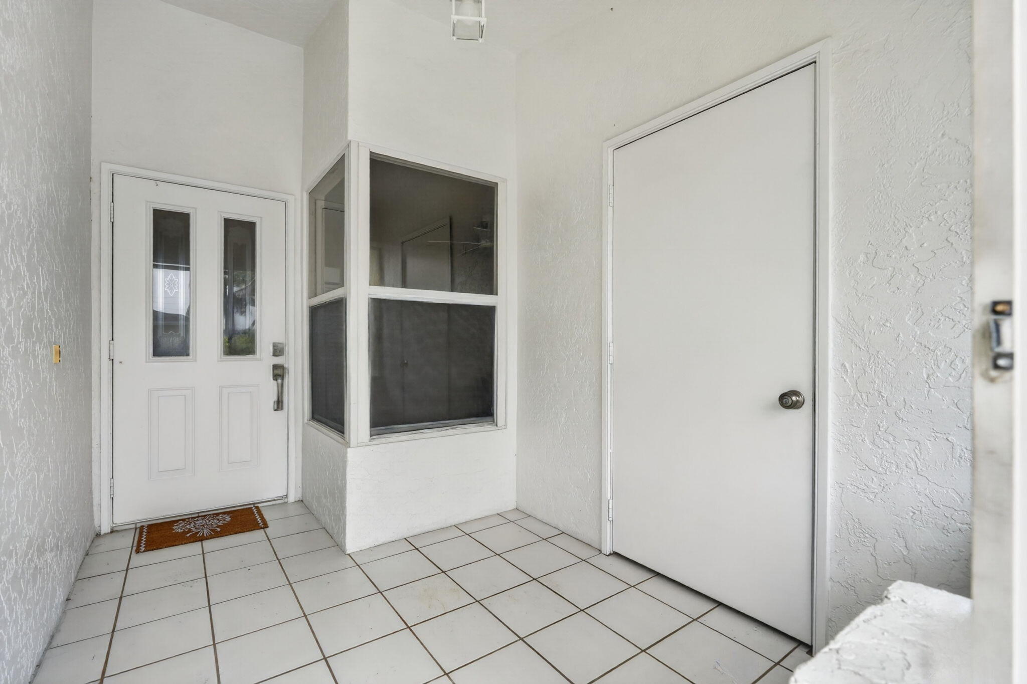 10924 Se Stonehill Lane Property Photo 3