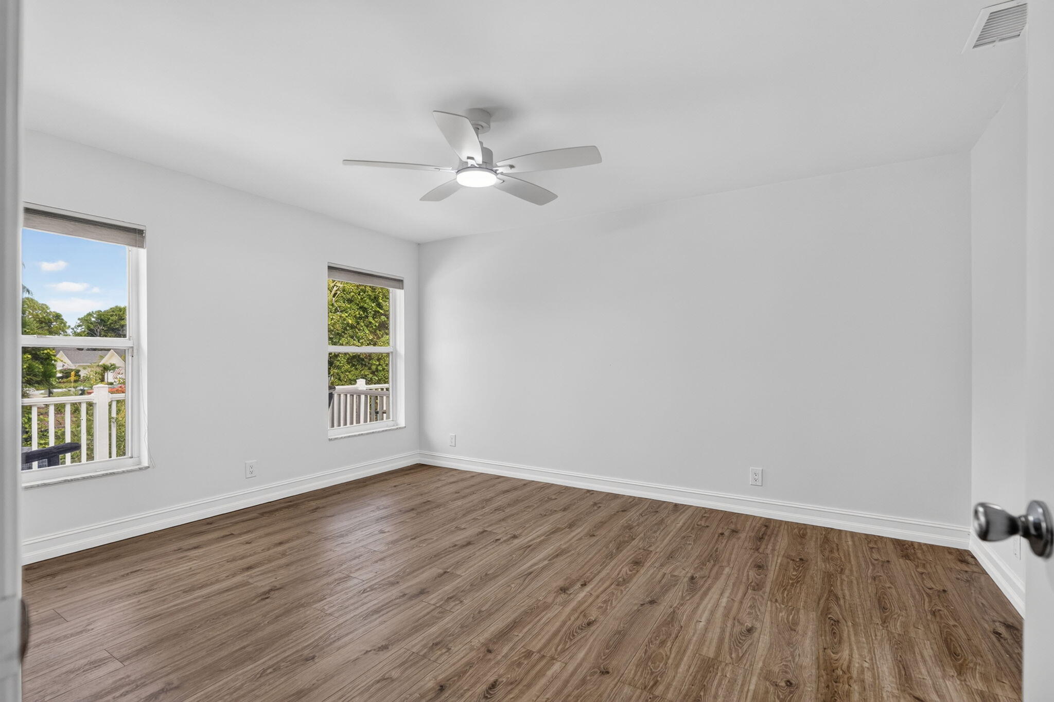 10924 Se Stonehill Lane Property Photo 13